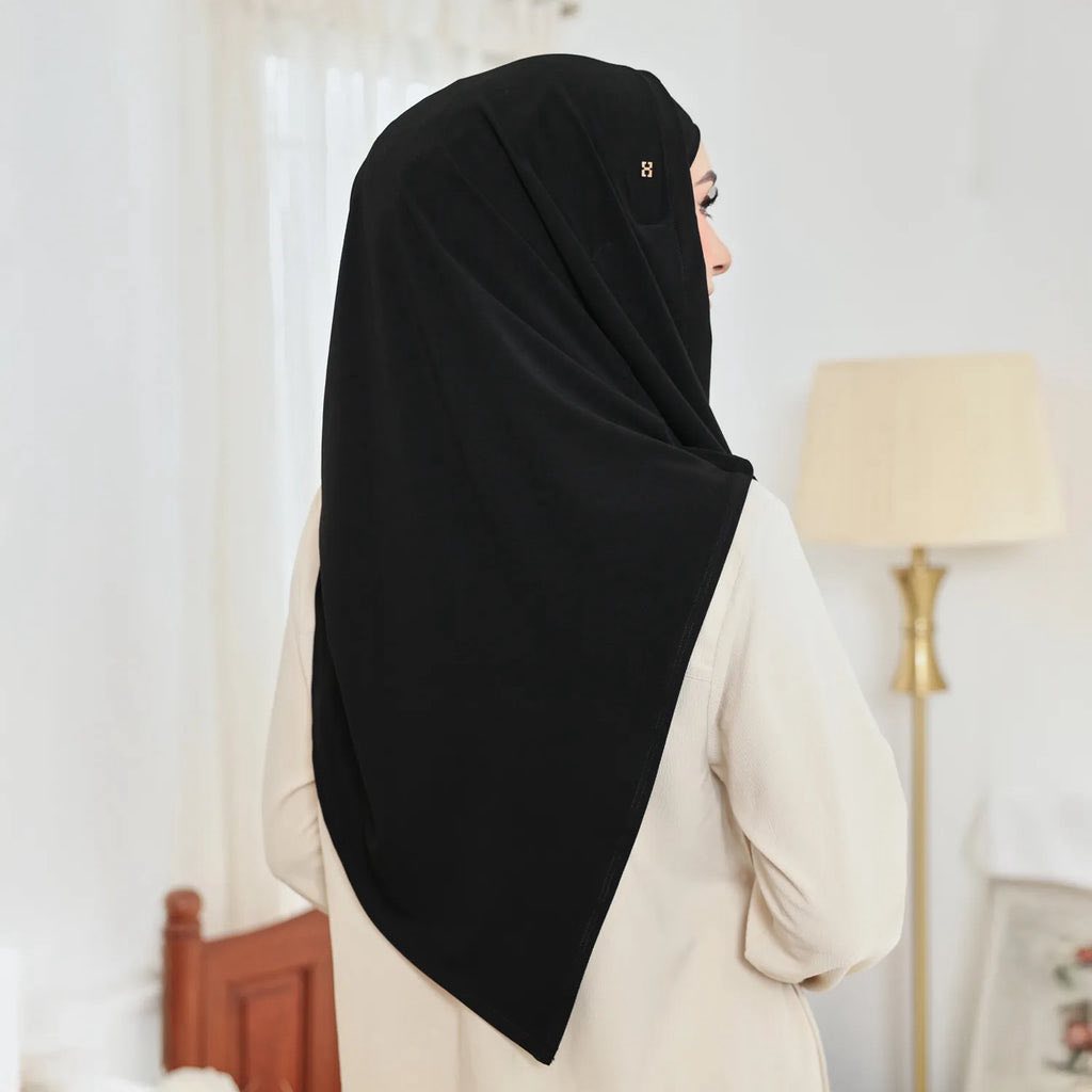 So-Styleen in Black