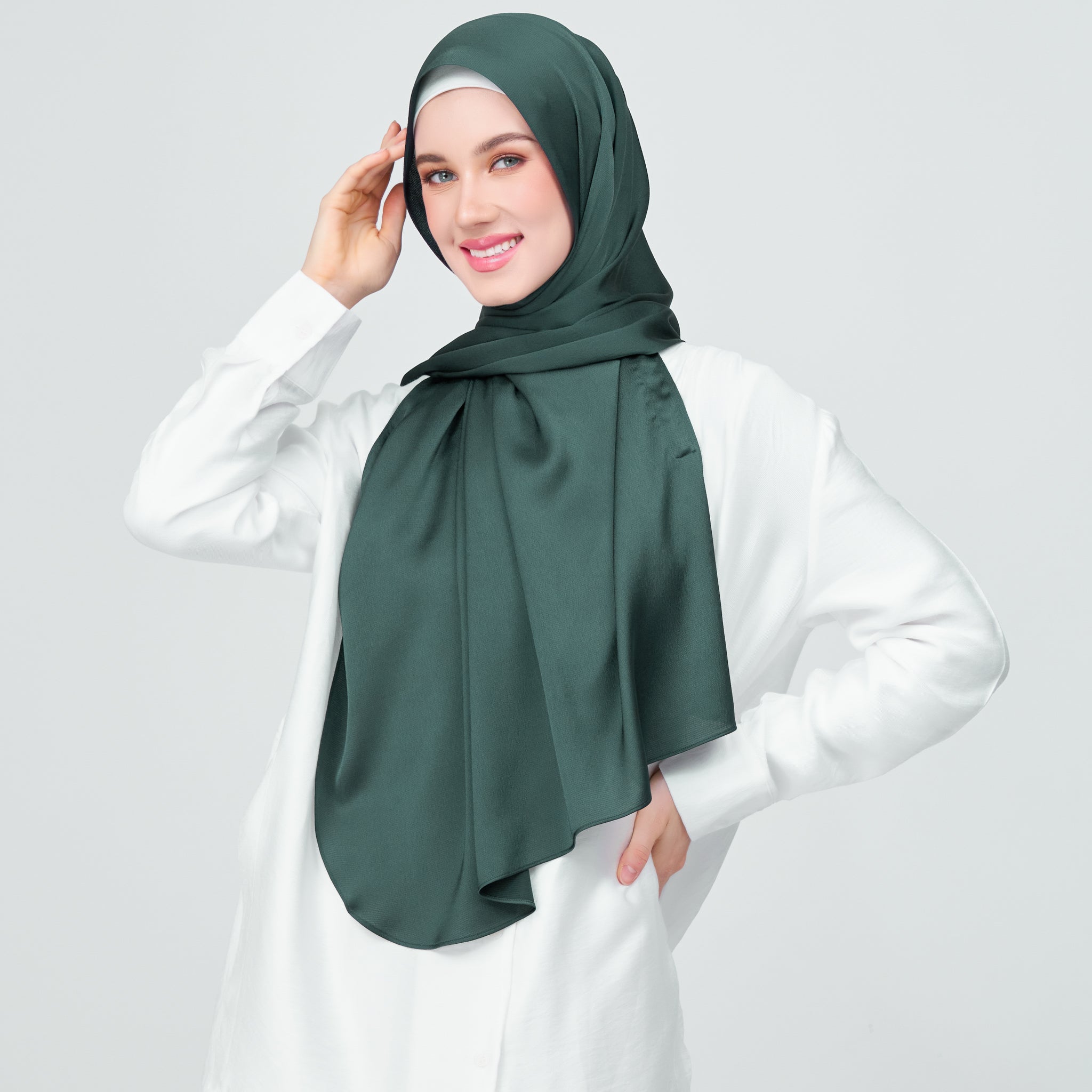 Instant Tag 'n Go Satin Bulle Shawl - Emerald Green