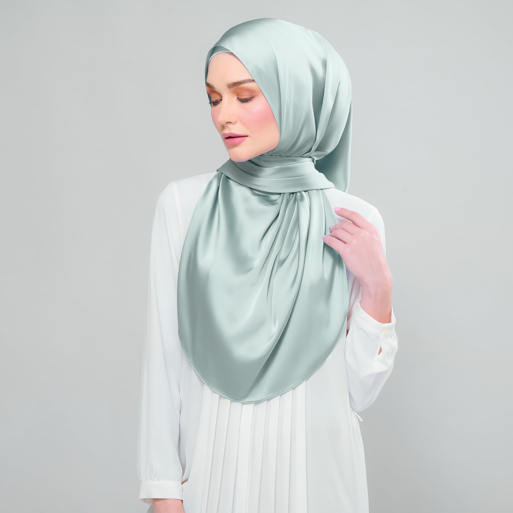 Instant Tag 'n Go Satin Bulle Shawl - Mint Green