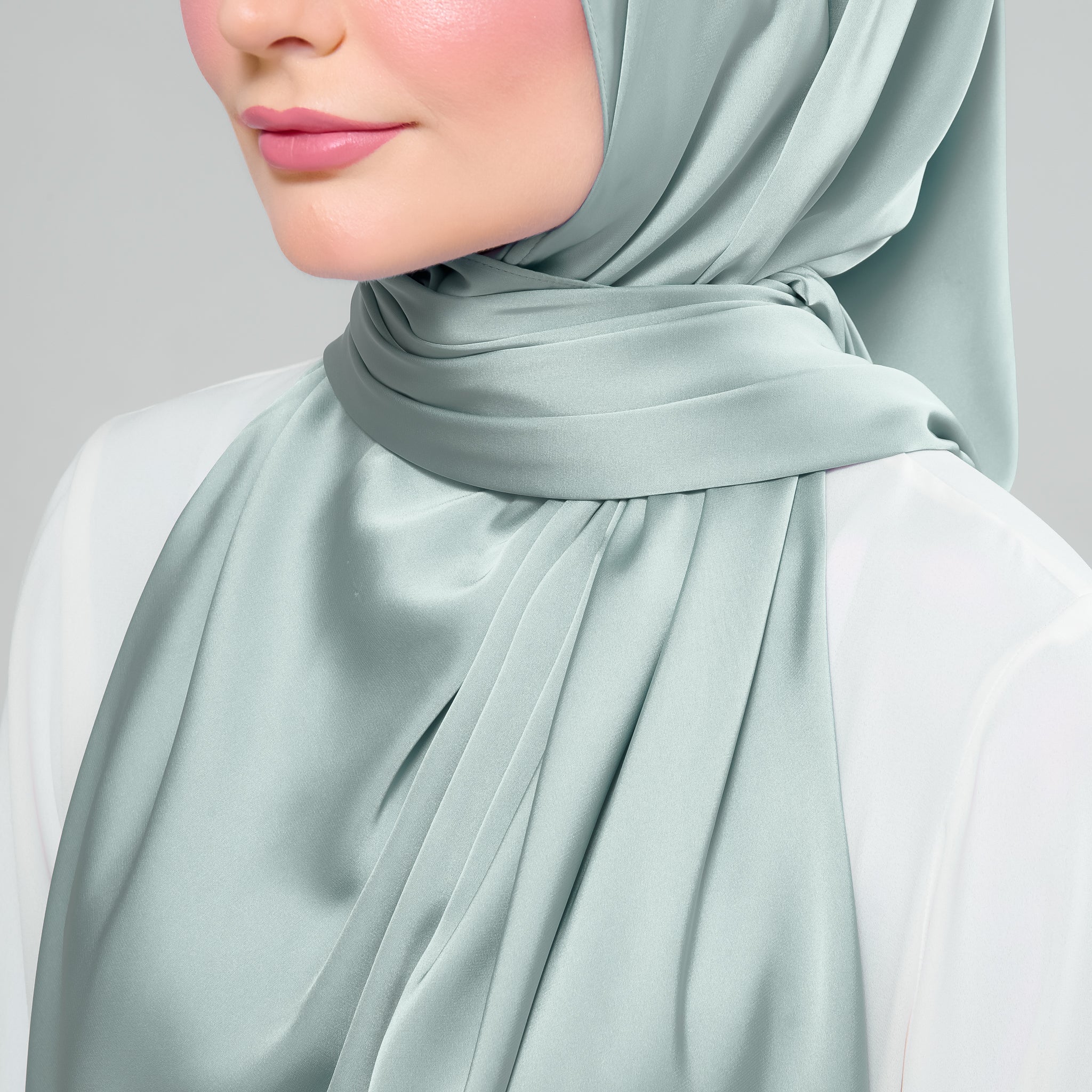 Instant Tag 'n Go Satin Bulle Shawl - Mint Green