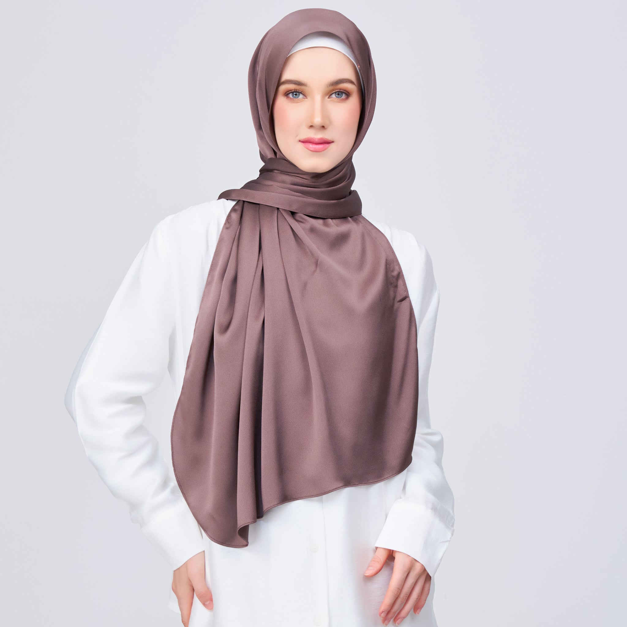 Instant Tag 'n Go Satin Bulle Shawl - Deep Brown