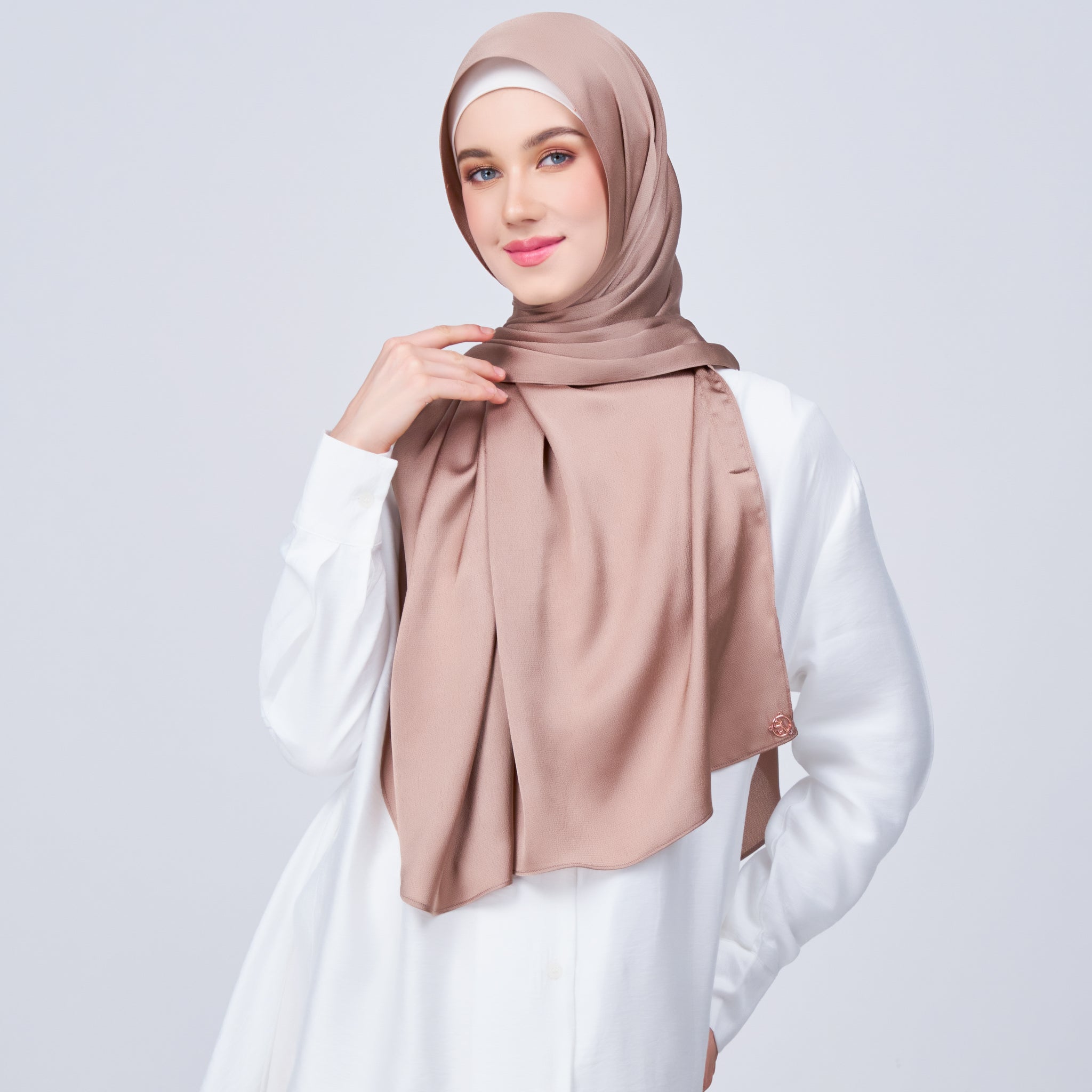 Instant Tag 'n Go Satin Bulle Shawl - Medium Toffee