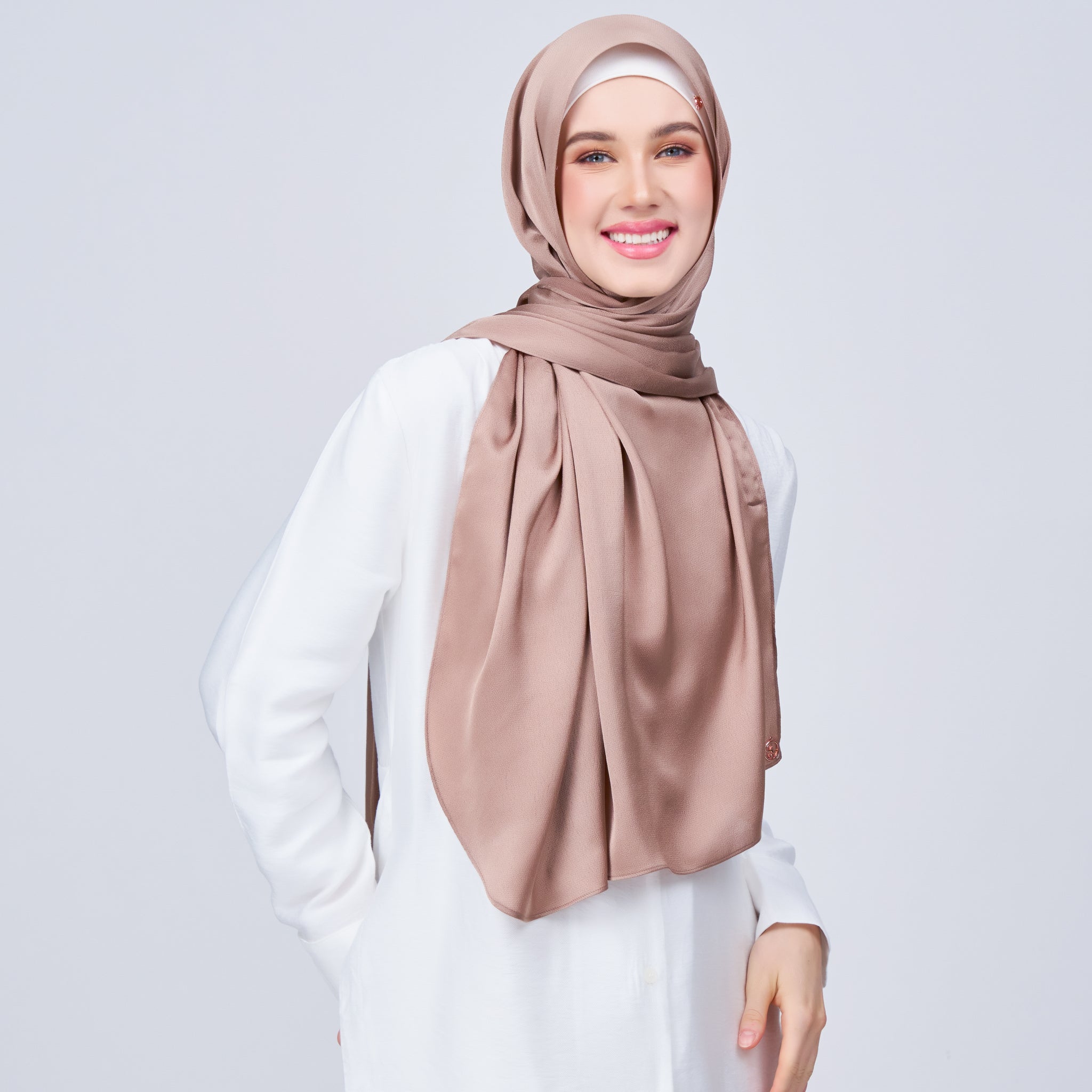 Instant Tag 'n Go Satin Bulle Shawl - Medium Toffee
