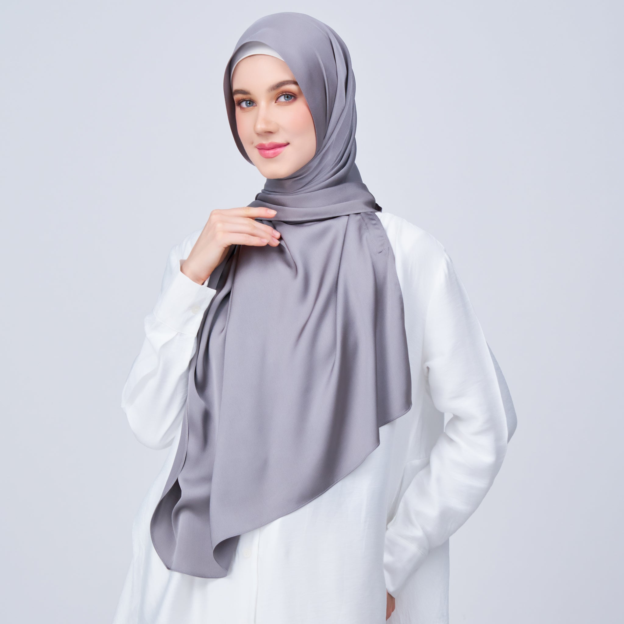 Instant Tag 'n Go Satin Bulle Shawl - Stone Grey