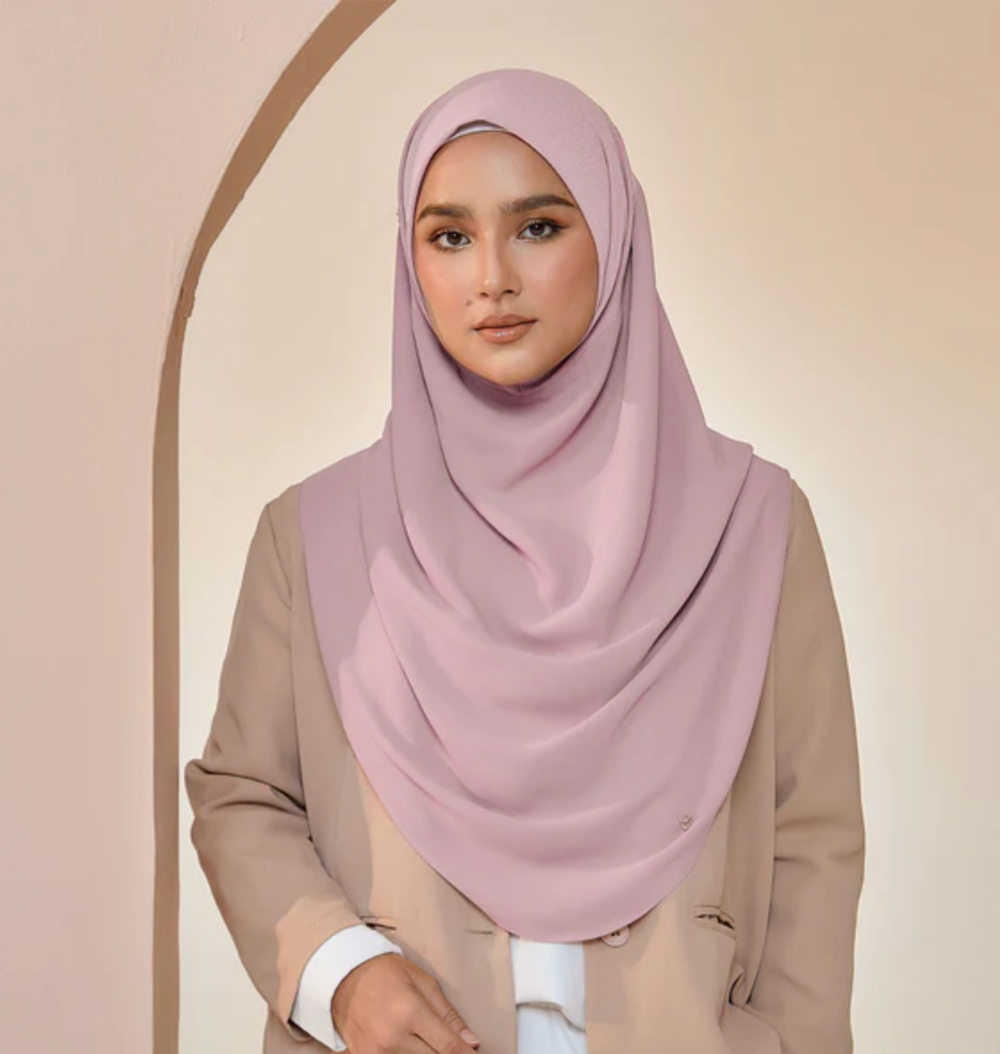Gracefully-So in Powder Pink