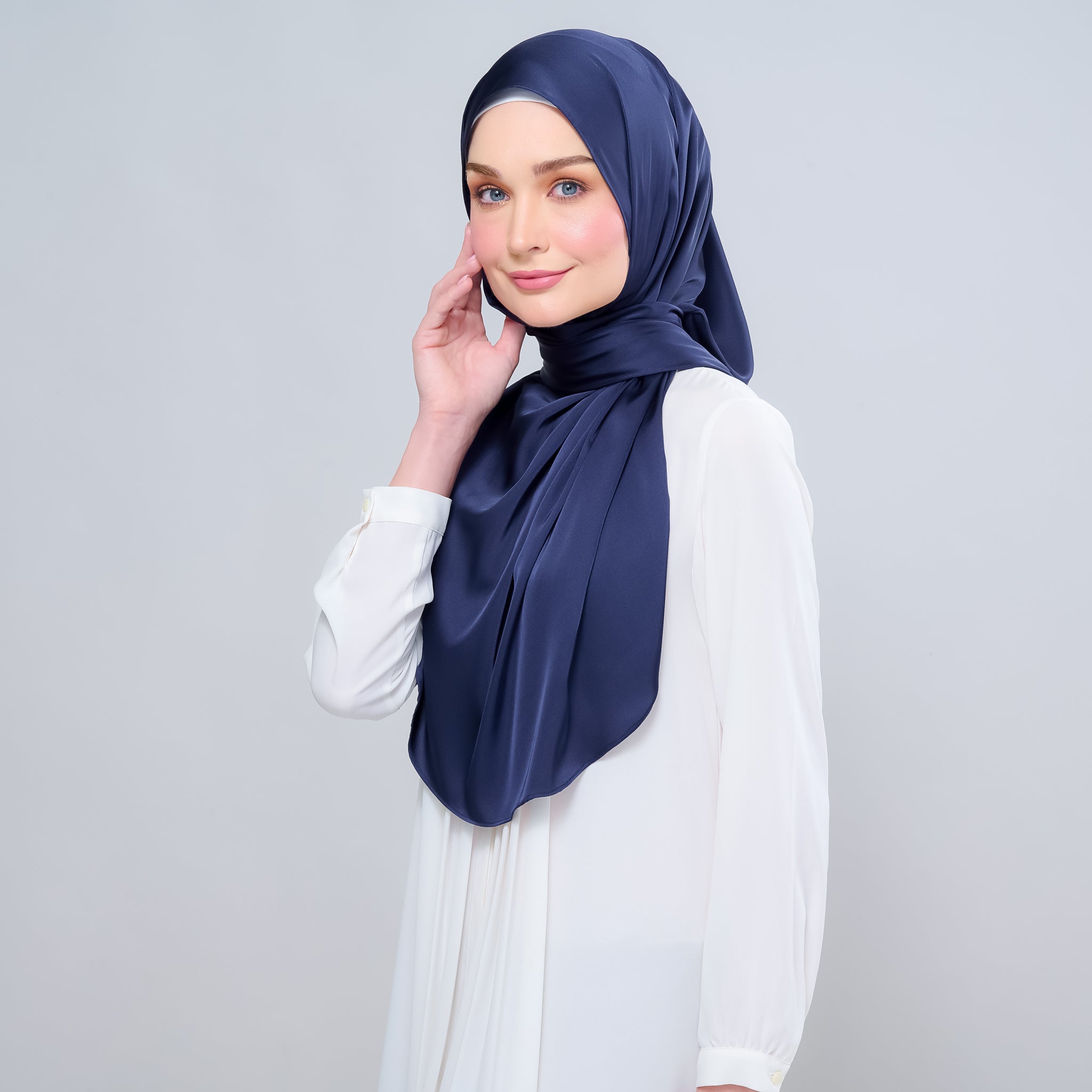 Instant Tag 'n Go Satin Silk Shawl - Deep Blue