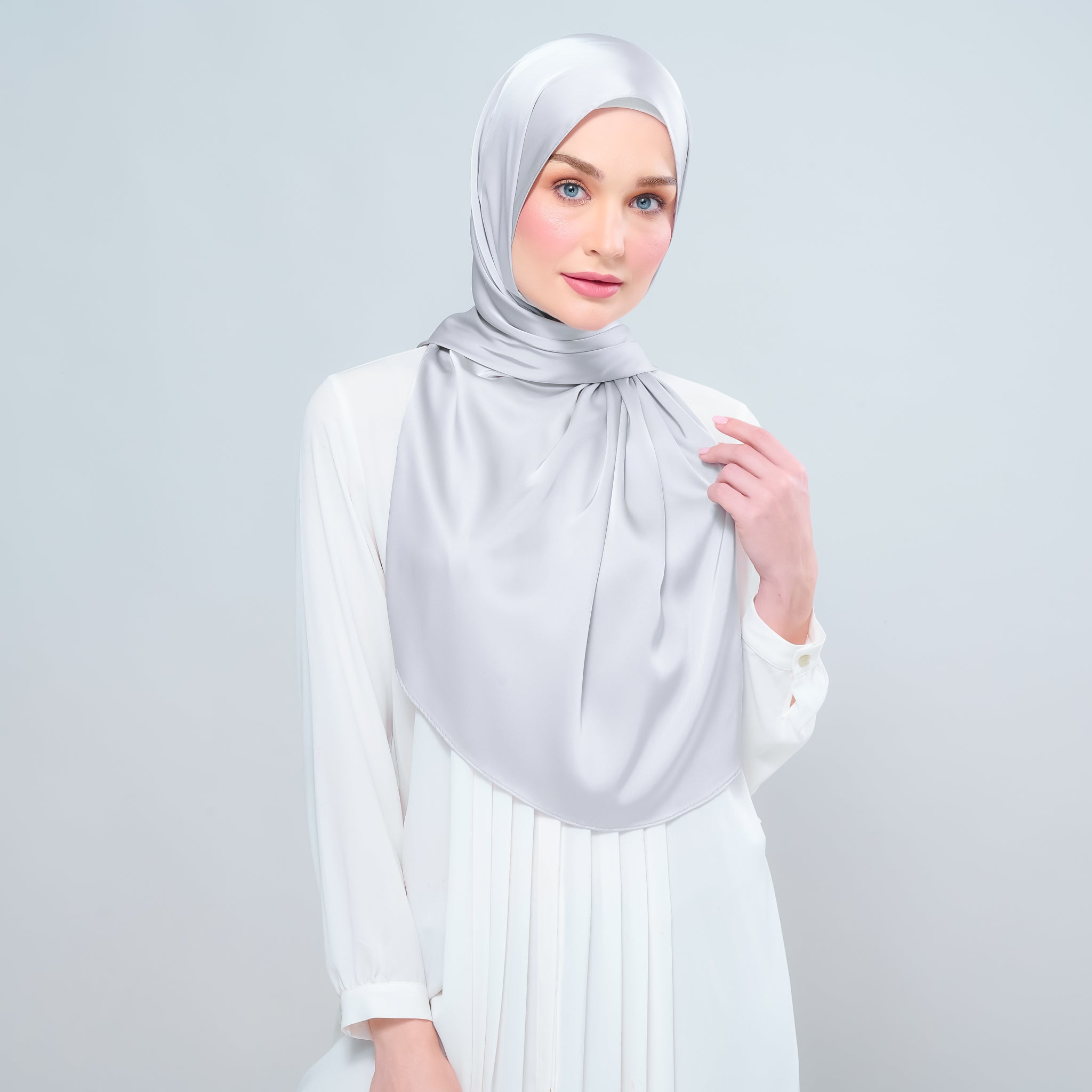 Instant Tag 'n Go Satin Silk Shawl - Silver