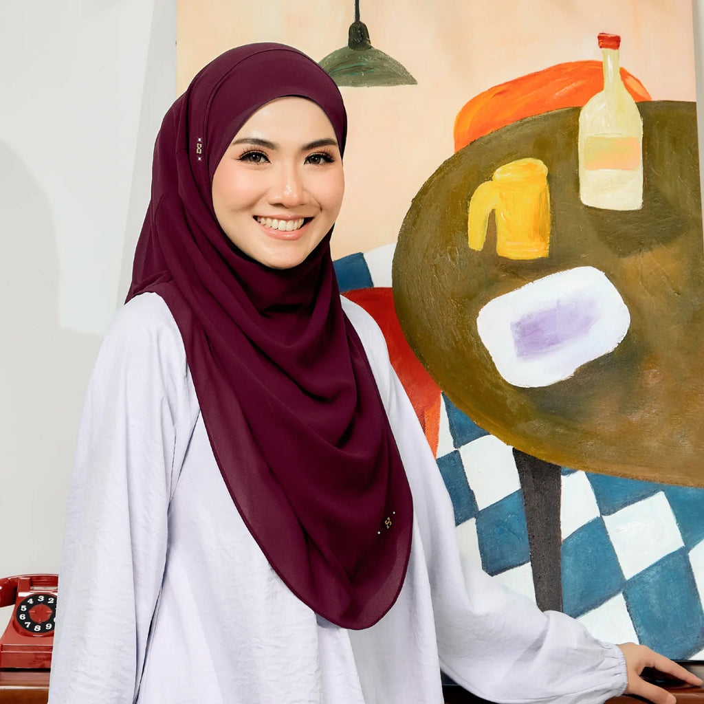 Cutely-So in Velvet Berry