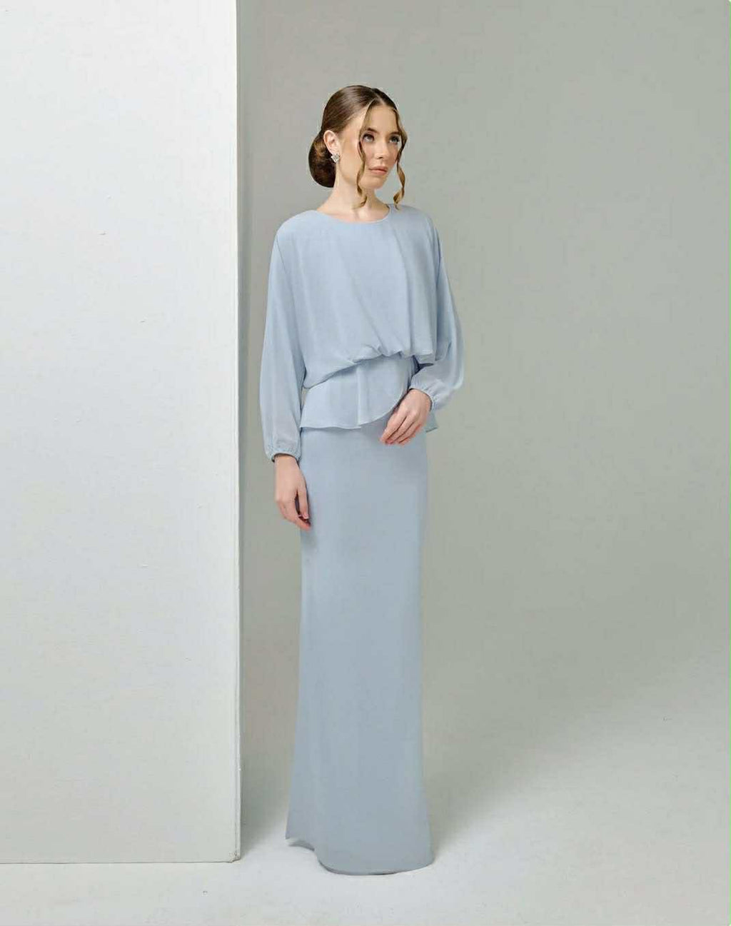 QISZAR │ Hannah Luxe in Stone Blue