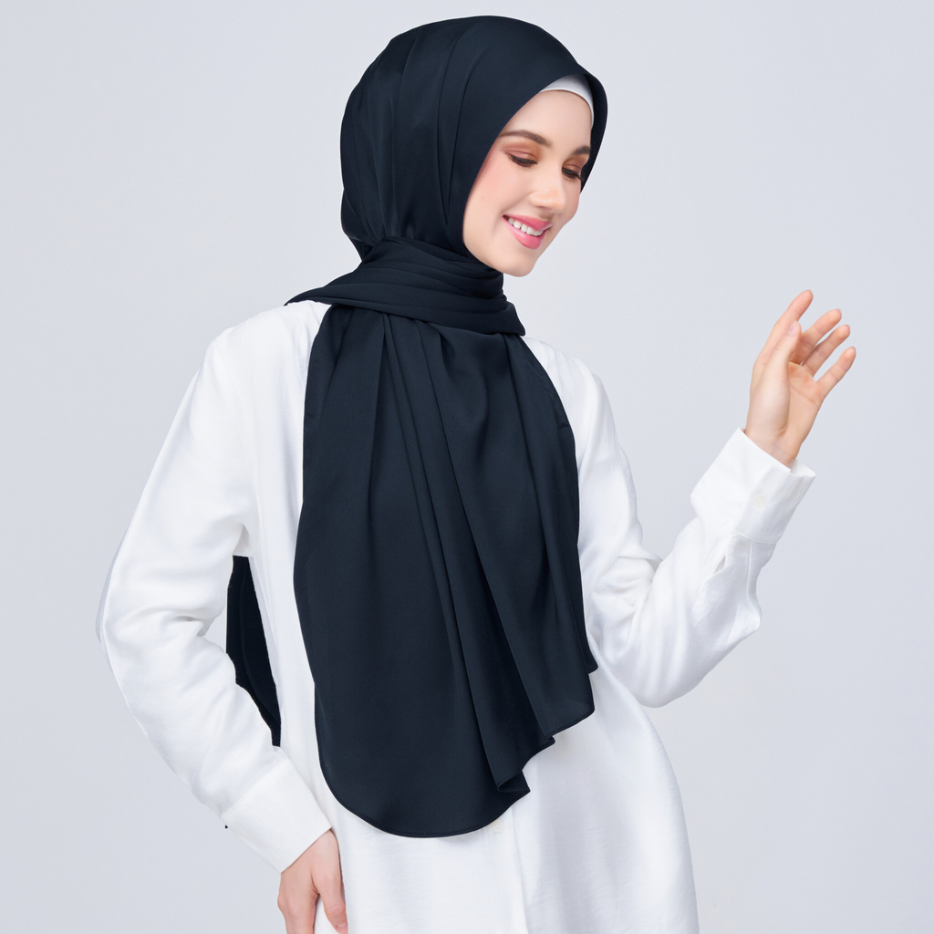 Instant Tag 'n Go Satin Bulle Shawl - Pitch Black