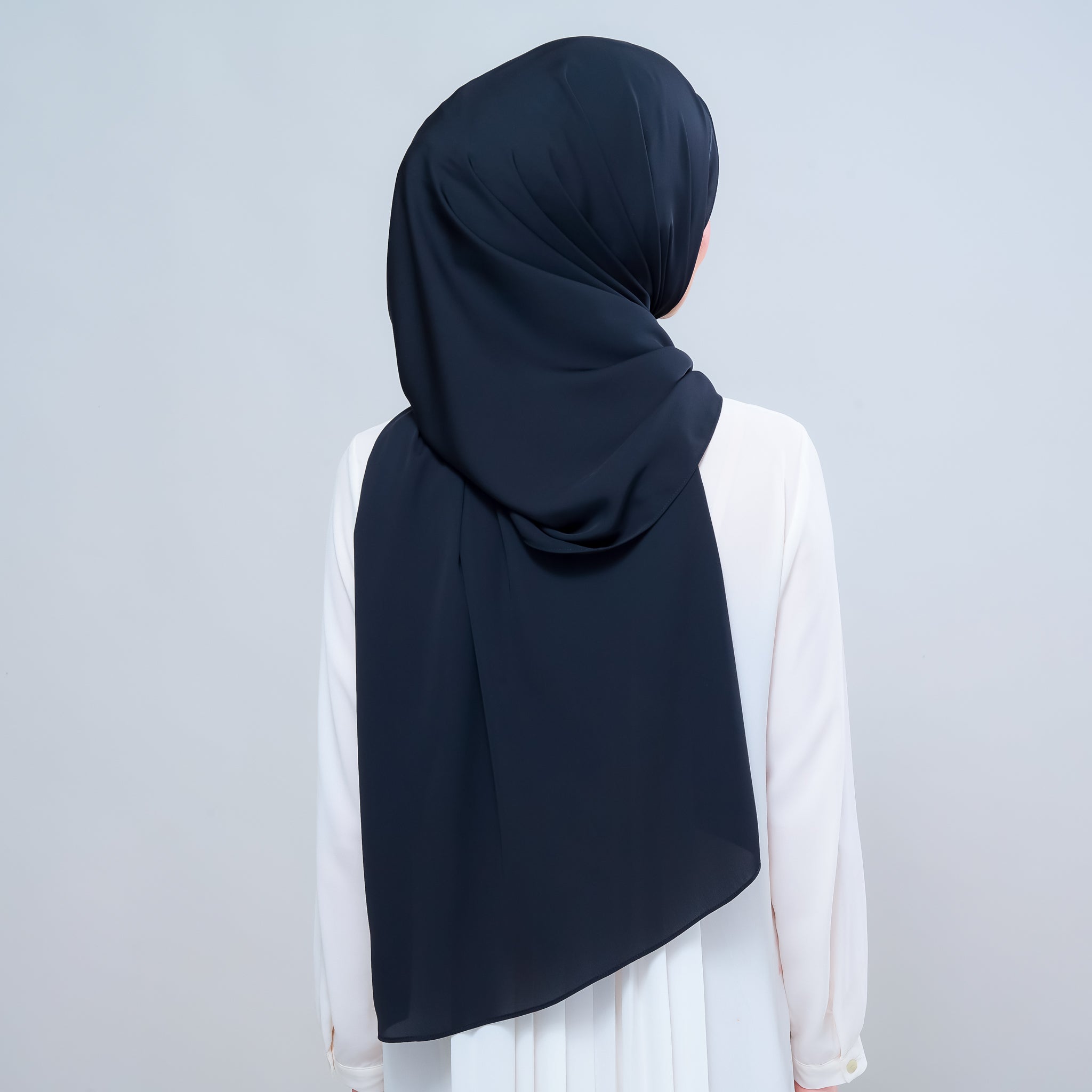 Instant Tag 'n Go Chiffon Silk Shawl - Pitch Black
