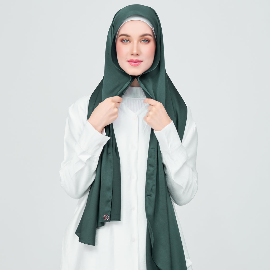Instant Tag 'n Go Satin Bulle Shawl - Emerald Green