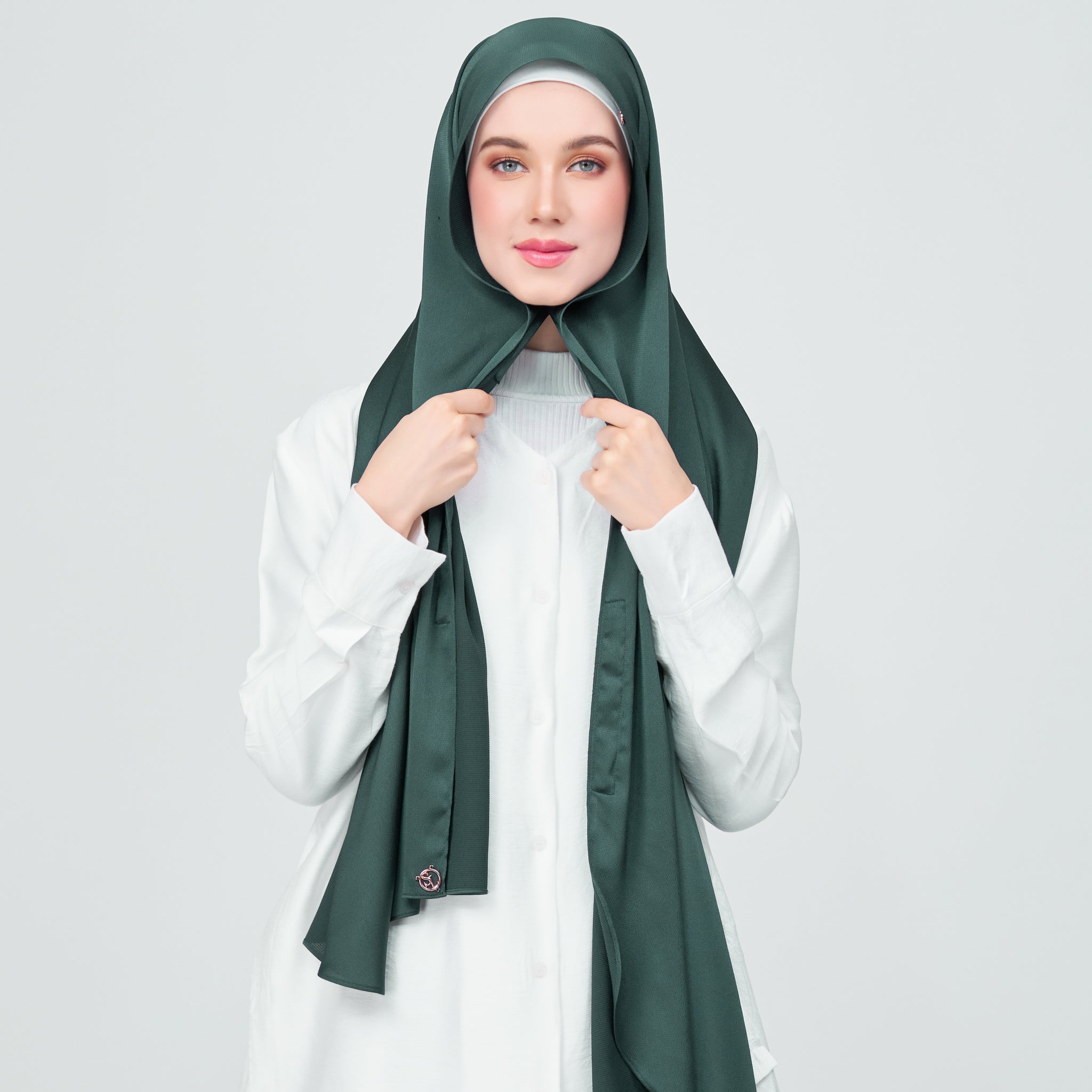 Instant Tag 'n Go Satin Bulle Shawl - Emerald Green