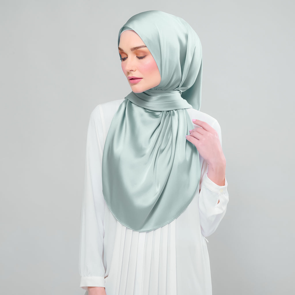 Instant Tag 'n Go Satin Bulle Shawl - Mint Green