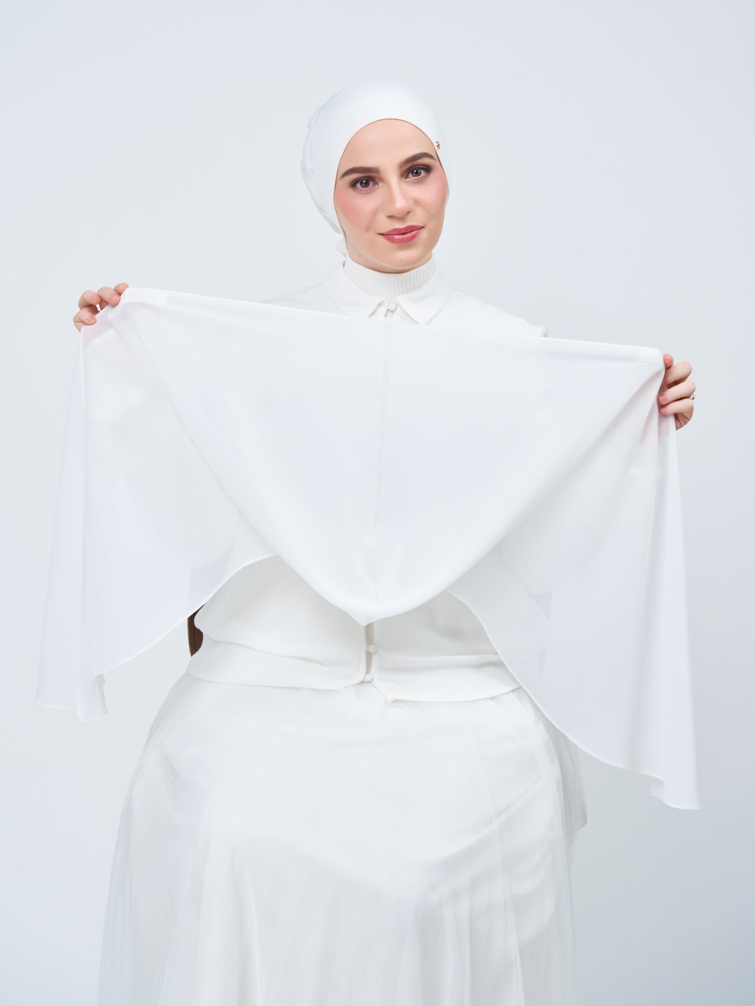 [★New] HoodX in Bridal White