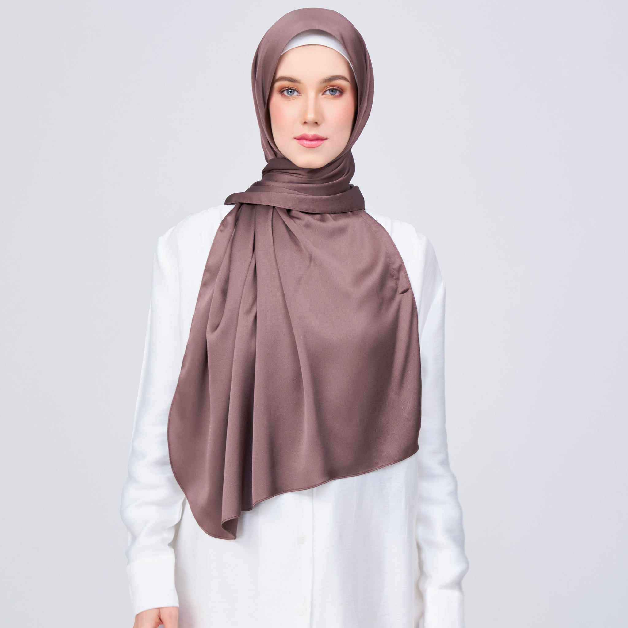Instant Tag 'n Go Satin Bulle Shawl - Deep Brown