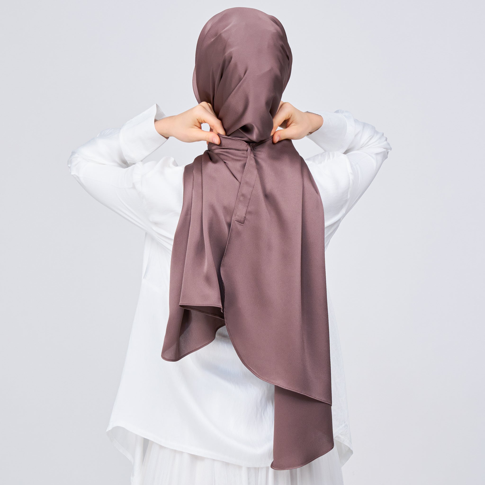 Instant Tag 'n Go Satin Bulle Shawl - Deep Brown