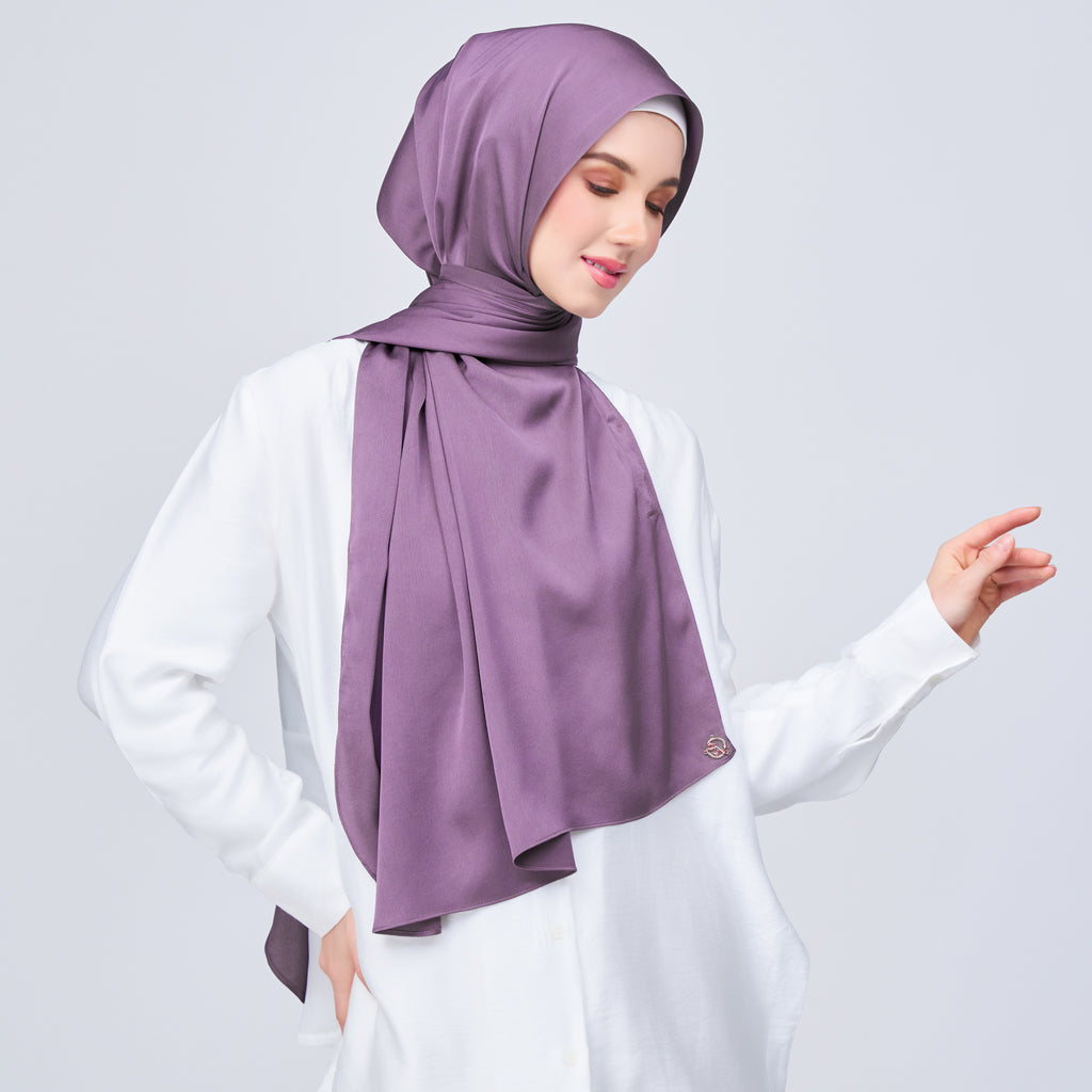 Instant Tag 'n Go Satin Bulle Shawl - Dark Orchid