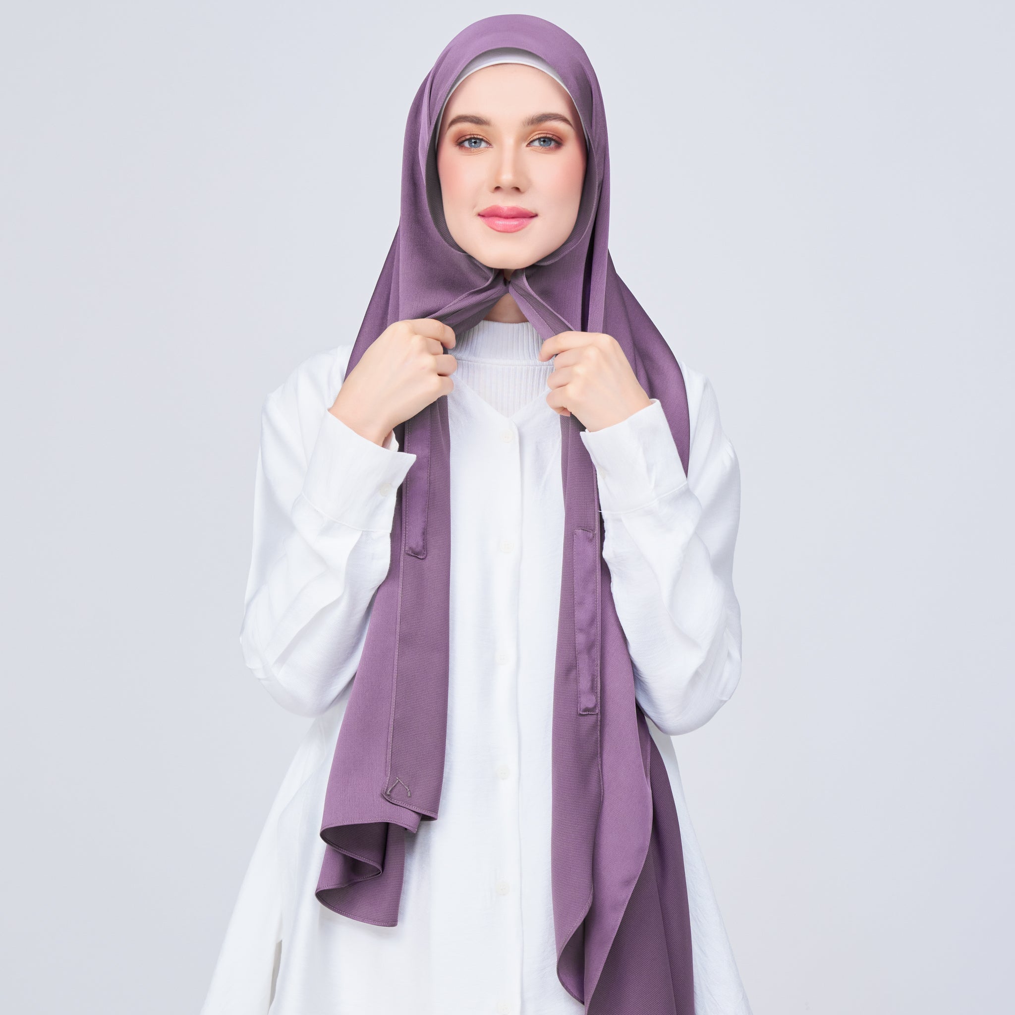 Instant Tag 'n Go Satin Bulle Shawl - Dark Orchid