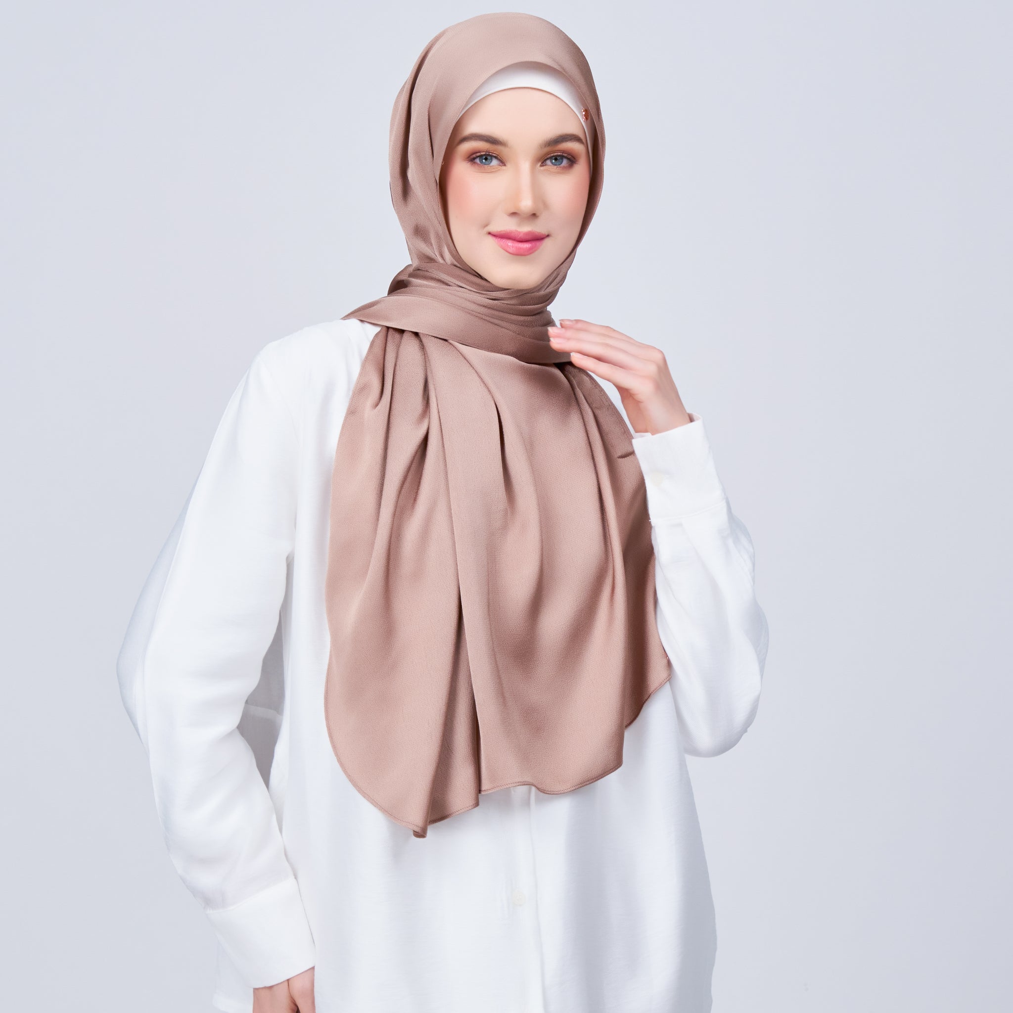 Instant Tag 'n Go Satin Bulle Shawl - Medium Toffee