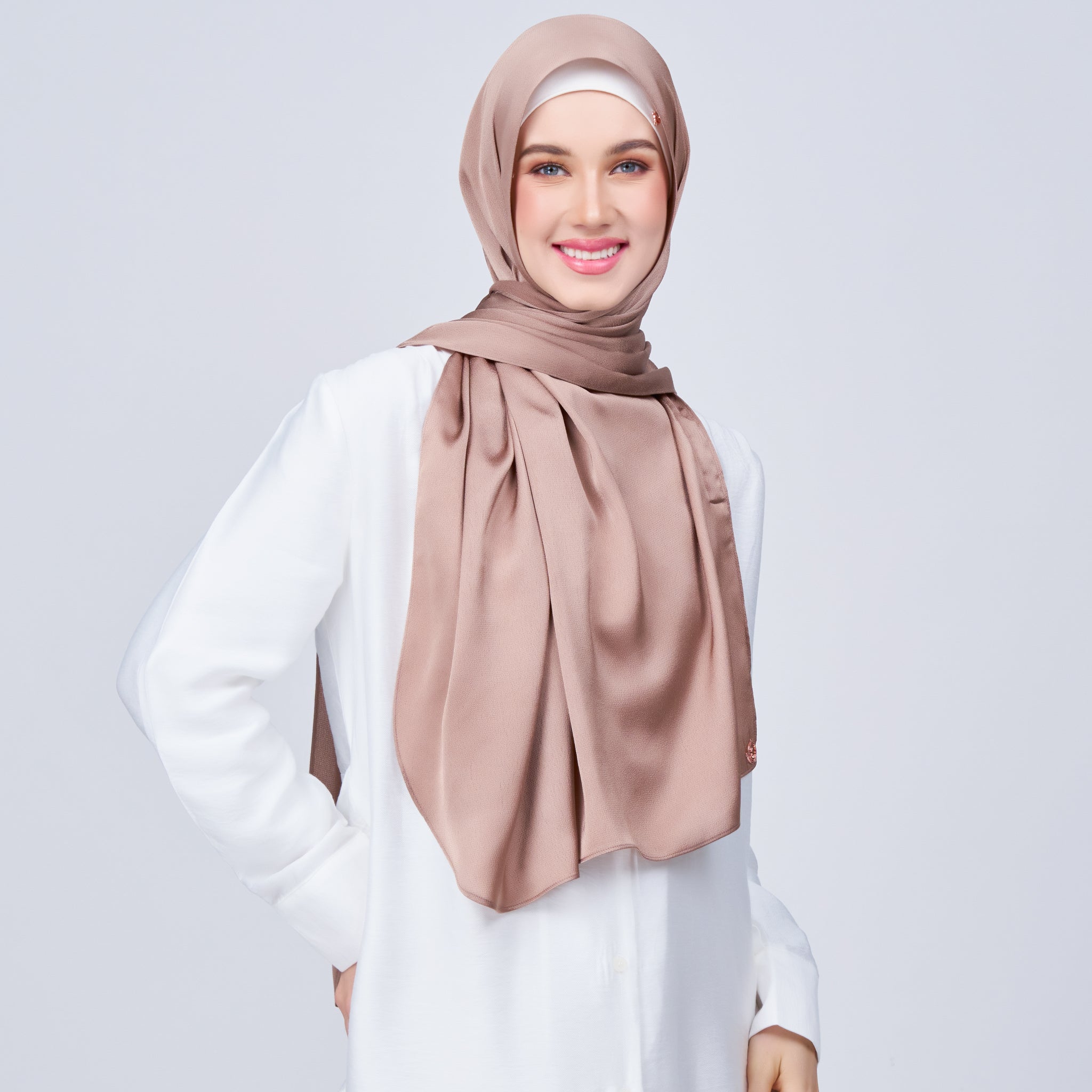 Instant Tag 'n Go Satin Bulle Shawl - Medium Toffee