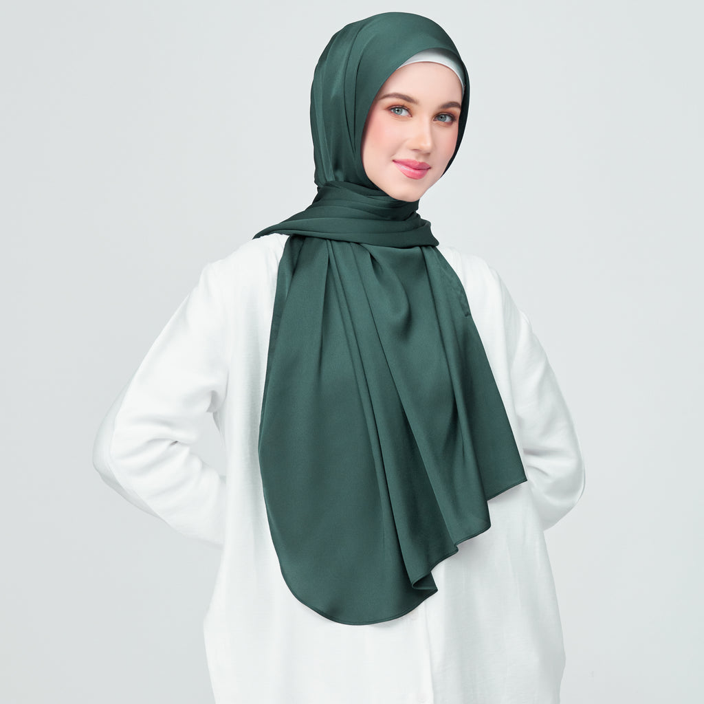 Instant Tag 'n Go Satin Bulle Shawl - Emerald Green