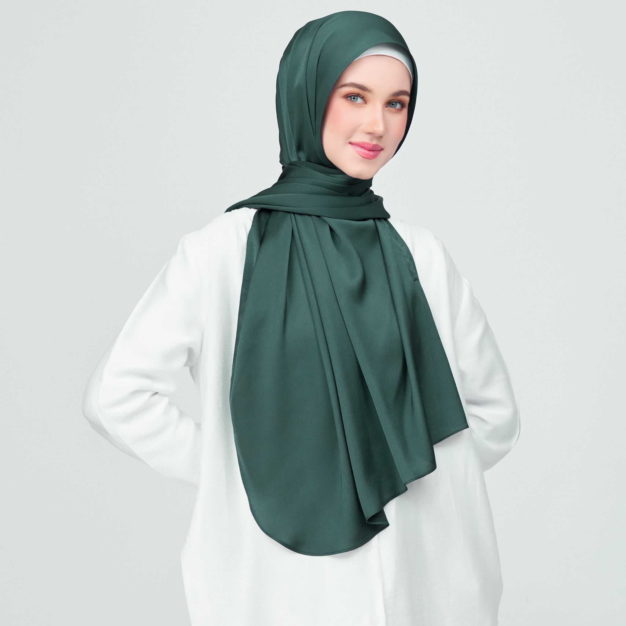 Instant Tag 'n Go Satin Bulle Shawl - Emerald Green