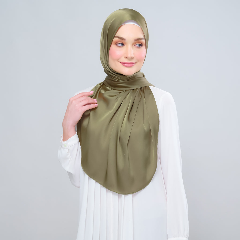 Instant Tag 'n Go Satin Bulle Shawl - Olive Green