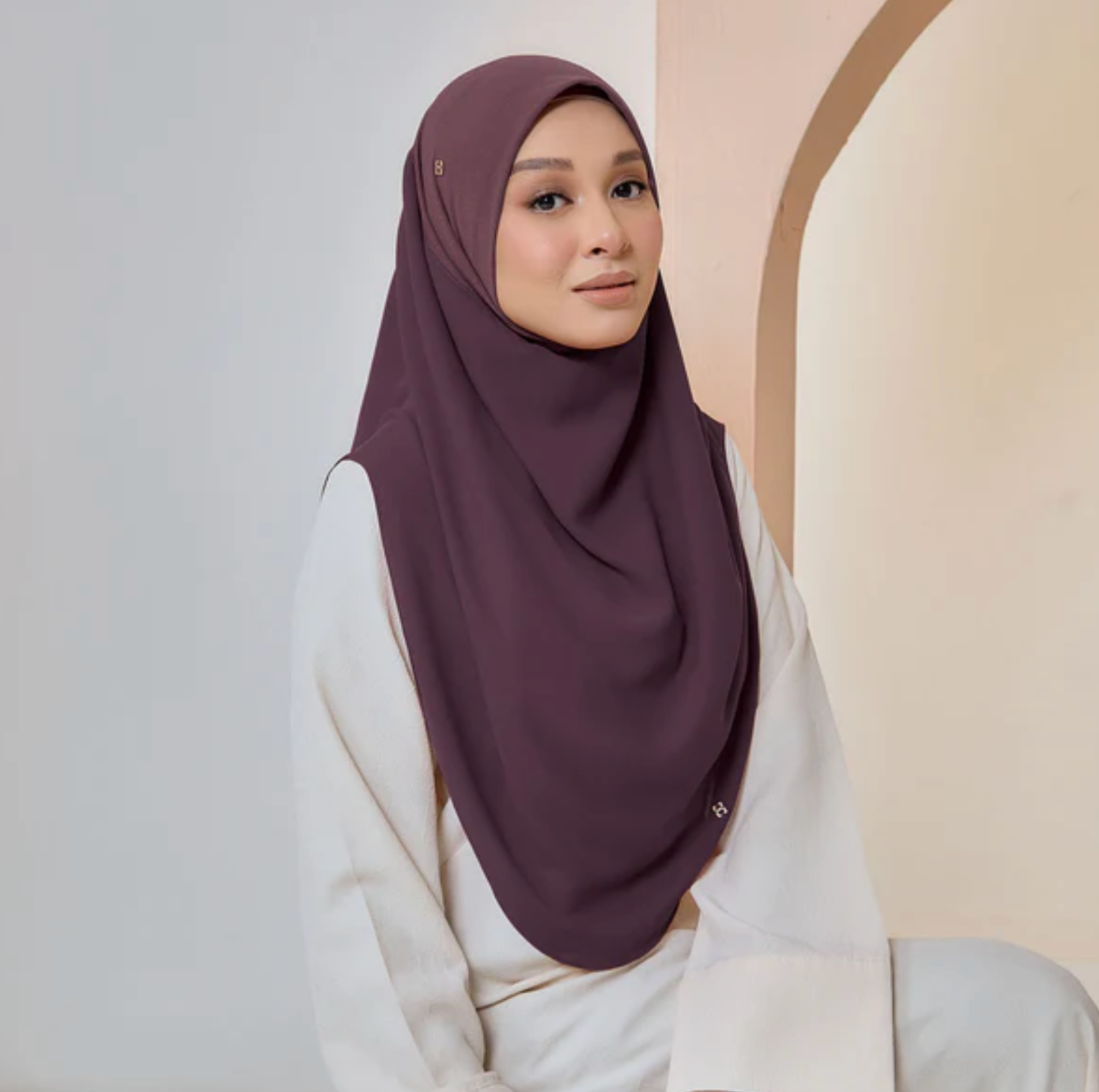 Gracefully-So in Chocolate Raisin