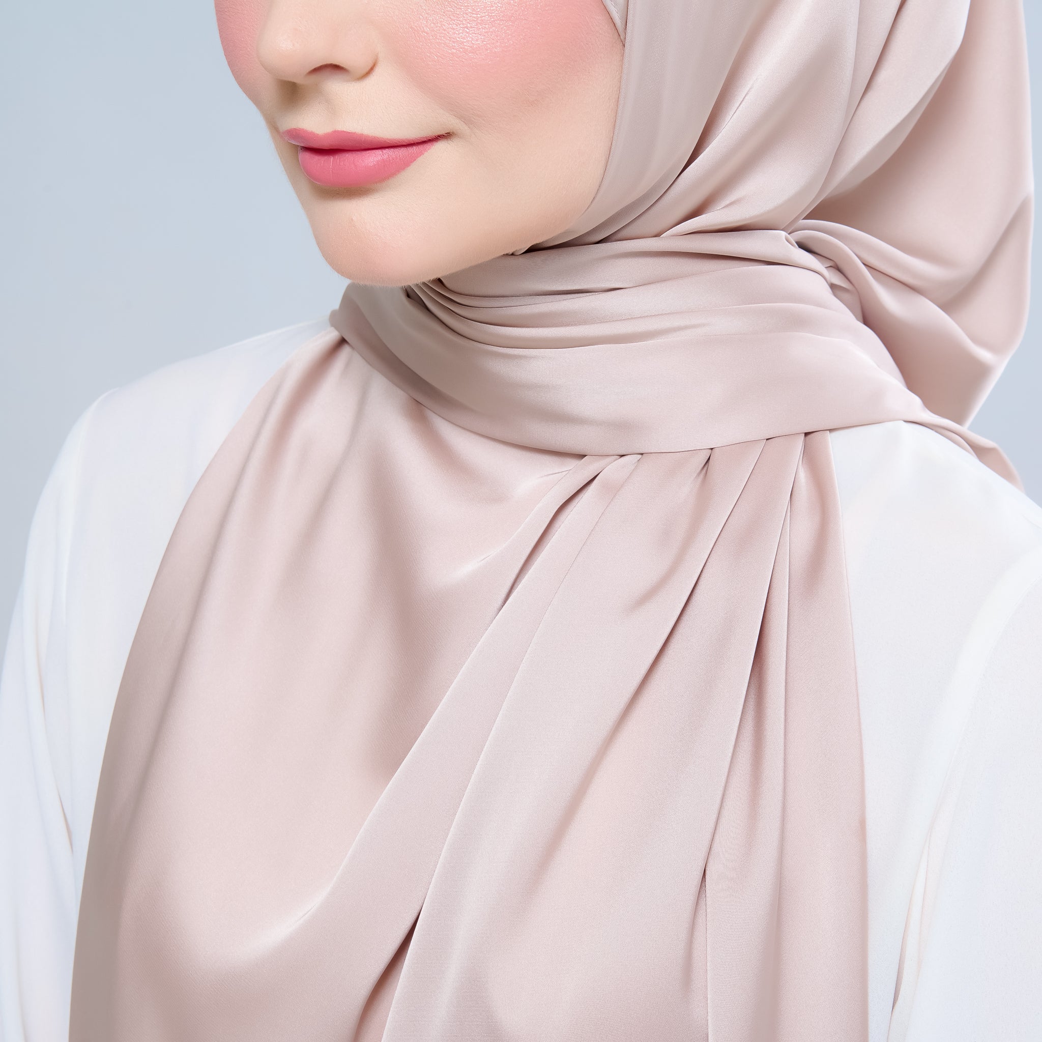 Instant Tag 'n Go Satin Silk Shawl - Linen Taupe