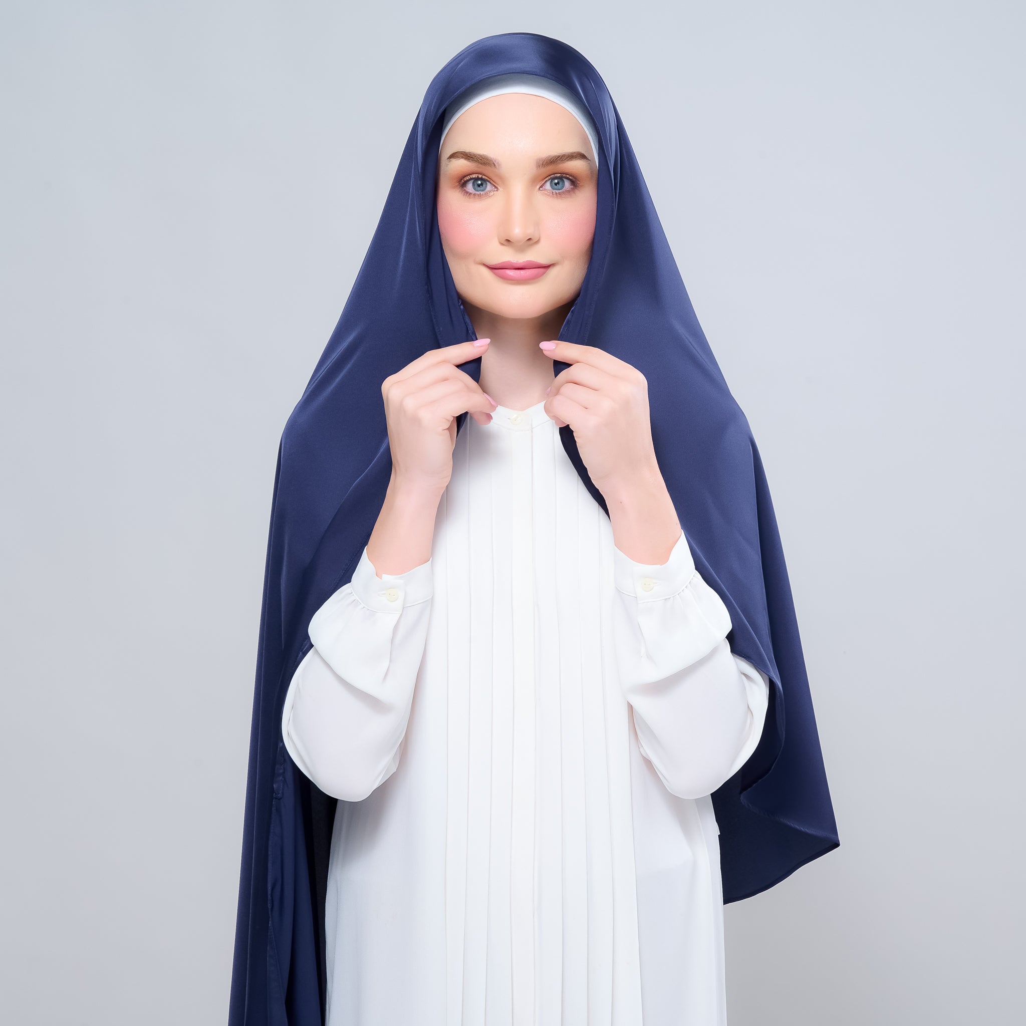 Instant Tag 'n Go Satin Silk Shawl - Deep Blue