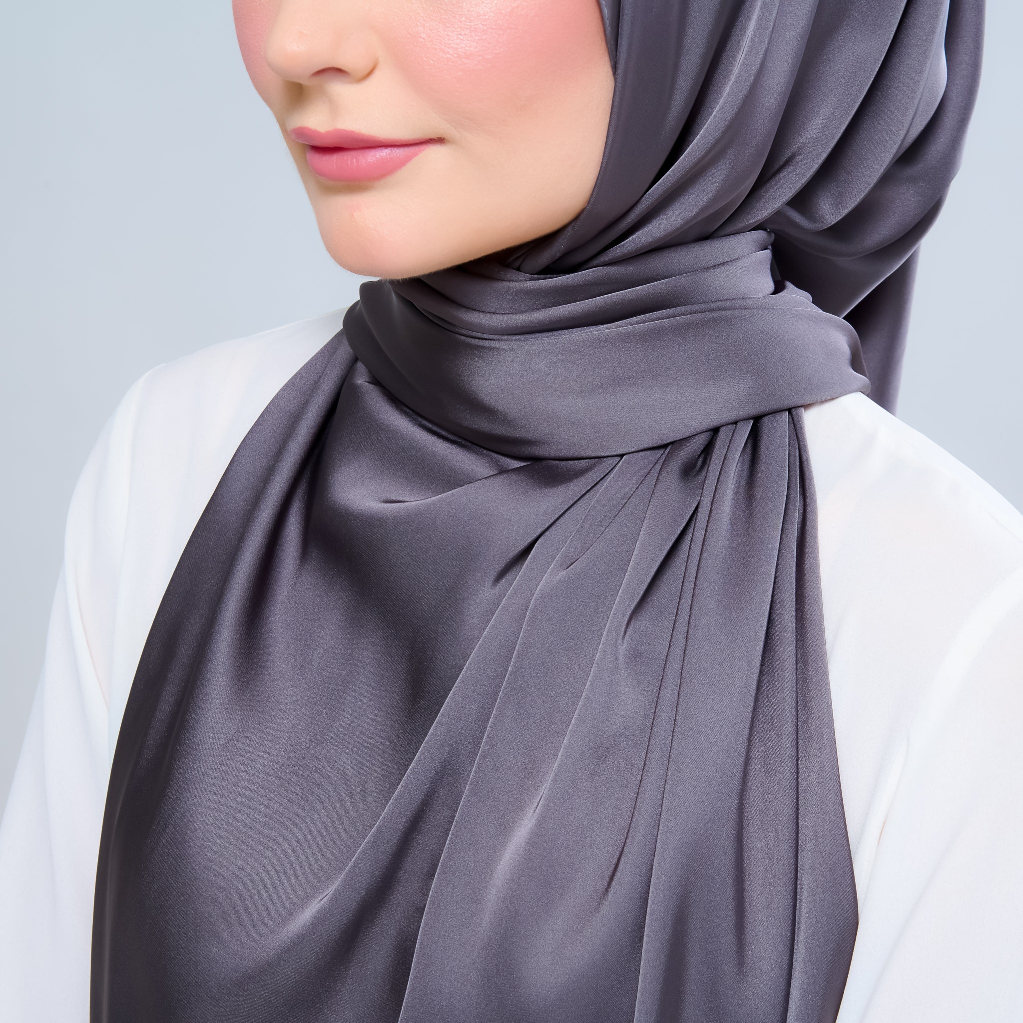 Instant Tag 'n Go Satin Silk Shawl - Deep Grey