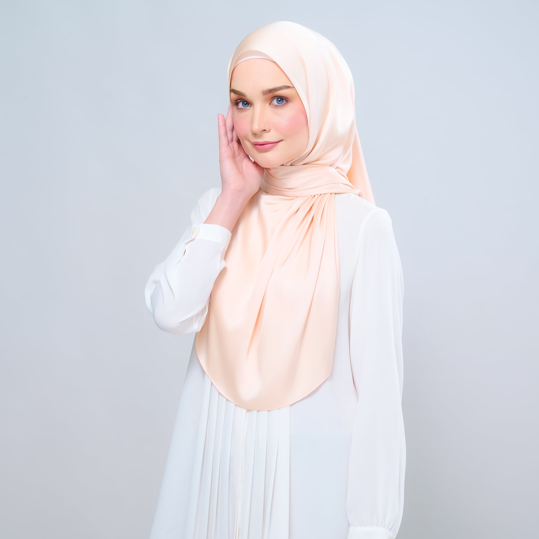 Instant Tag 'n Go Satin Silk Shawl - Soft Apricot