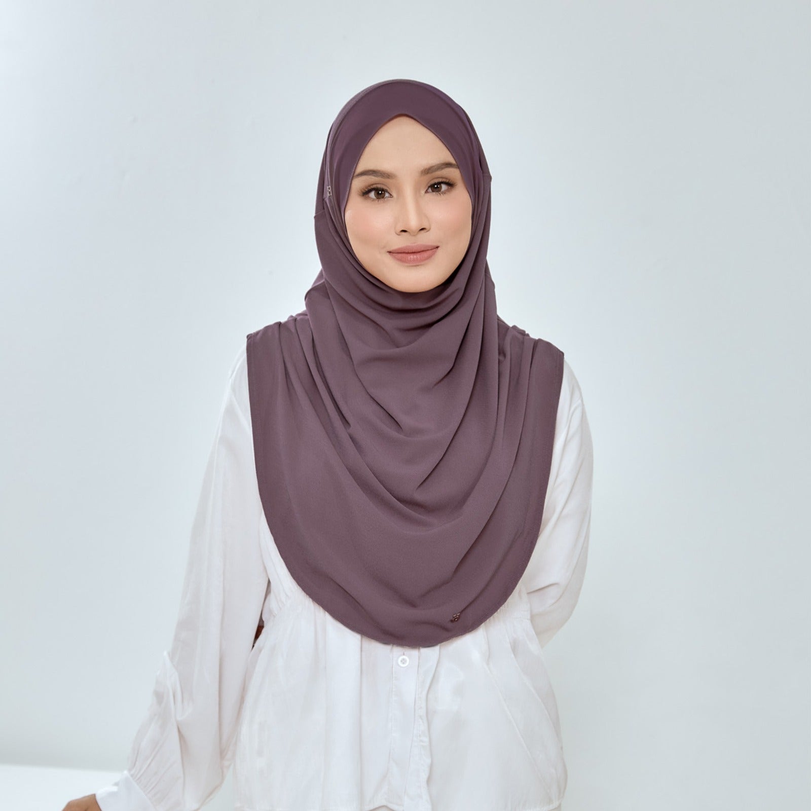 So-Trella in Dusty Purple