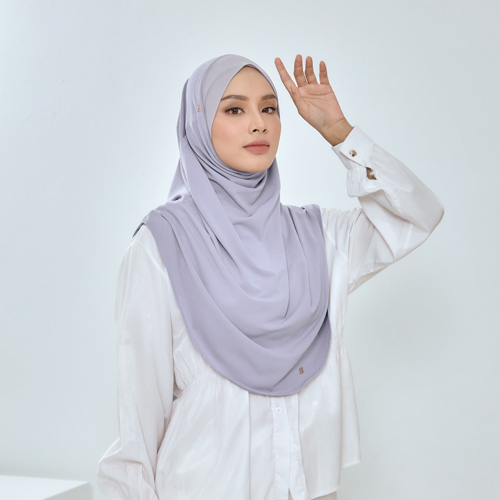 So-Trella in Beacon Gray