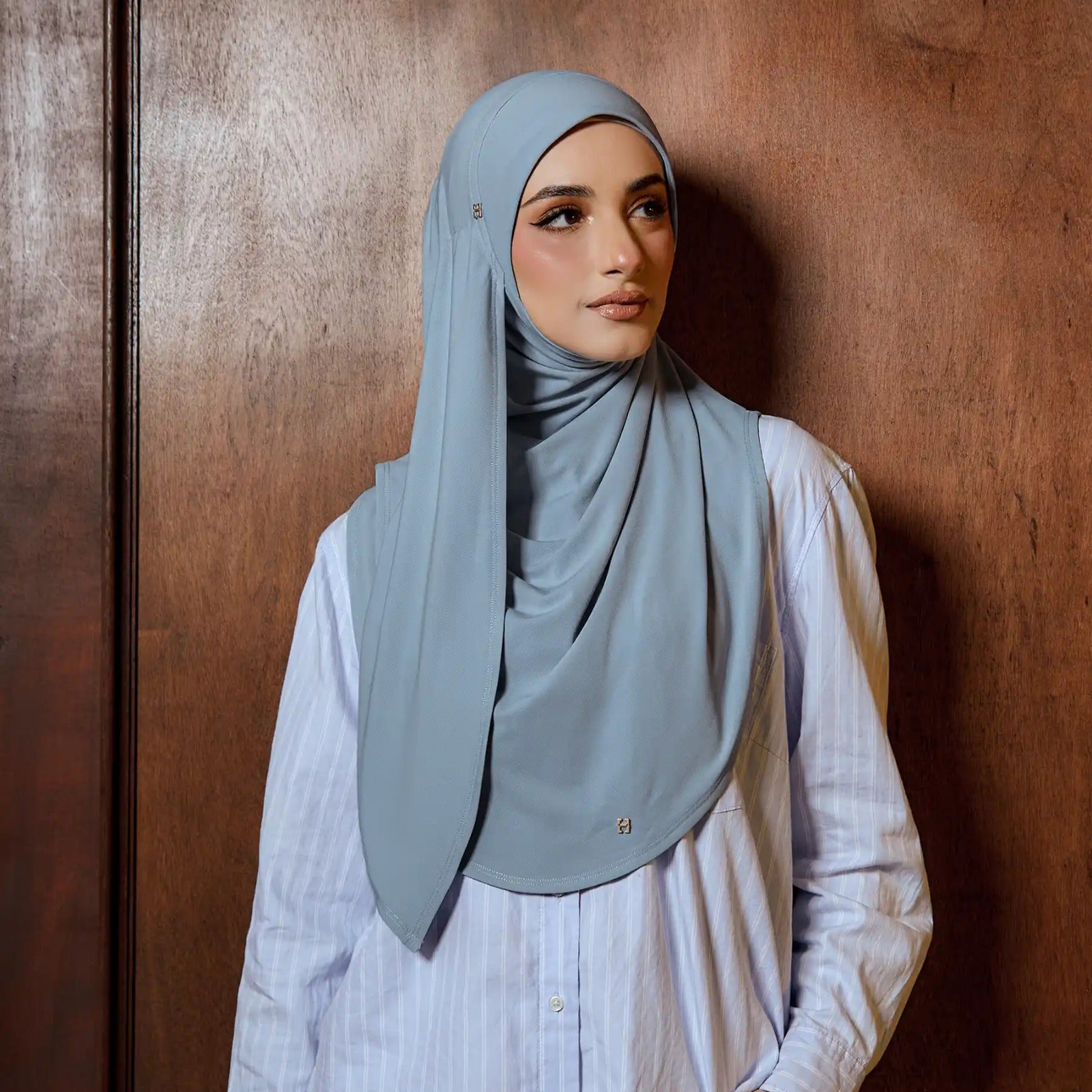 So-Phea in Rockblue