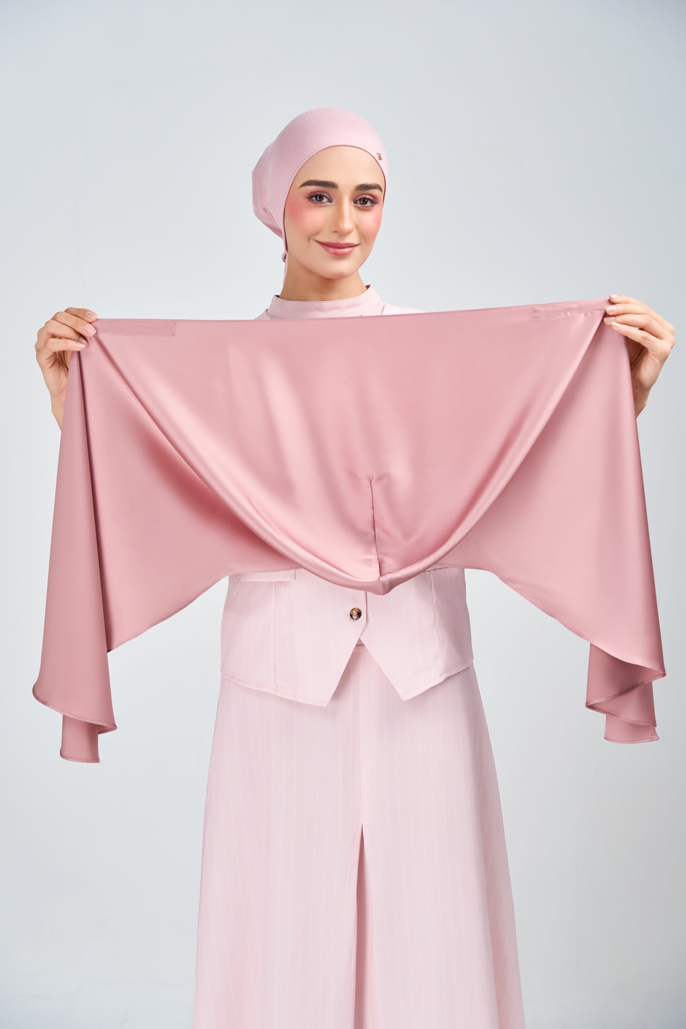 [★New] HoodX Luxe in Dahlia Pink