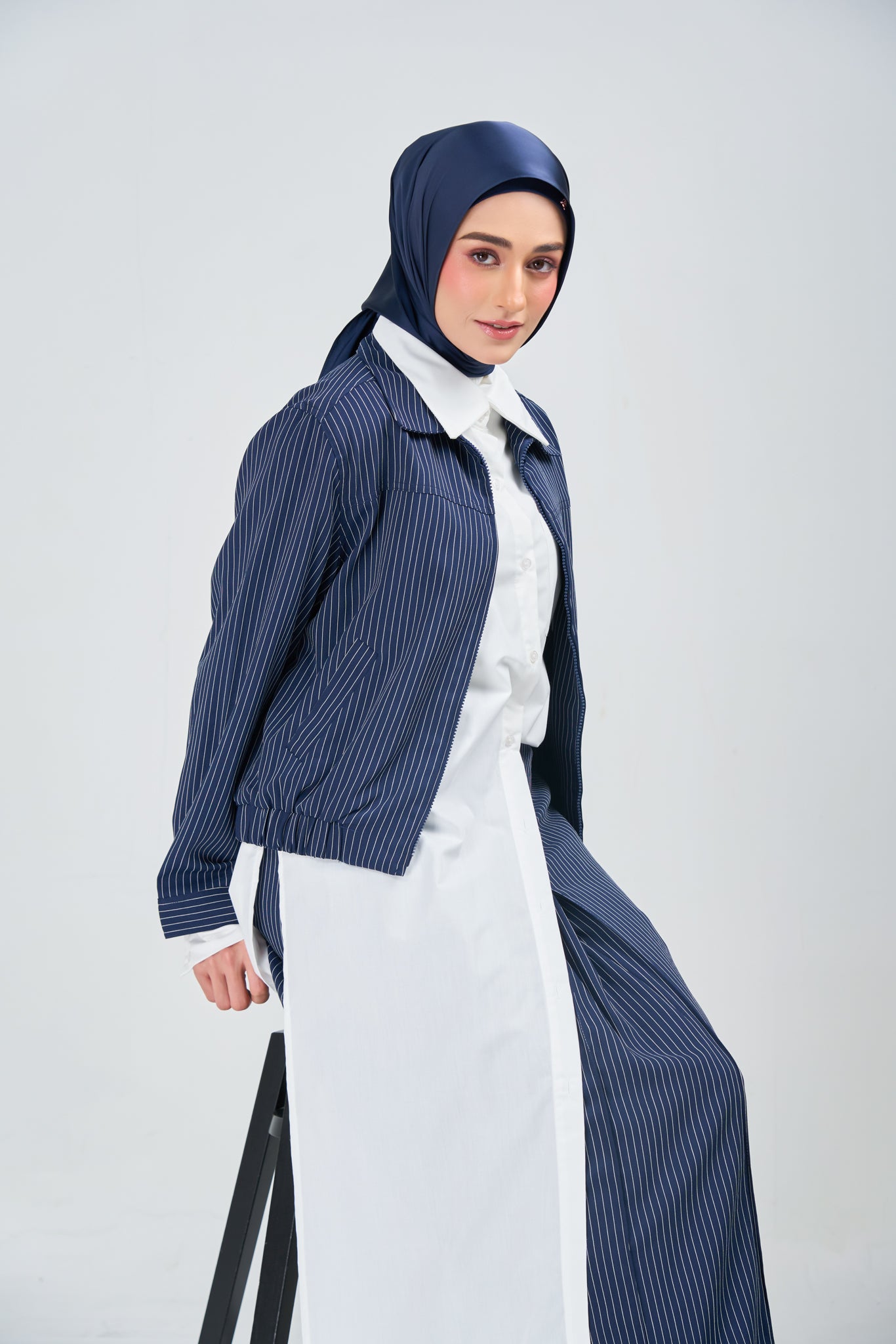 [★New] HoodX Luxe in Navy