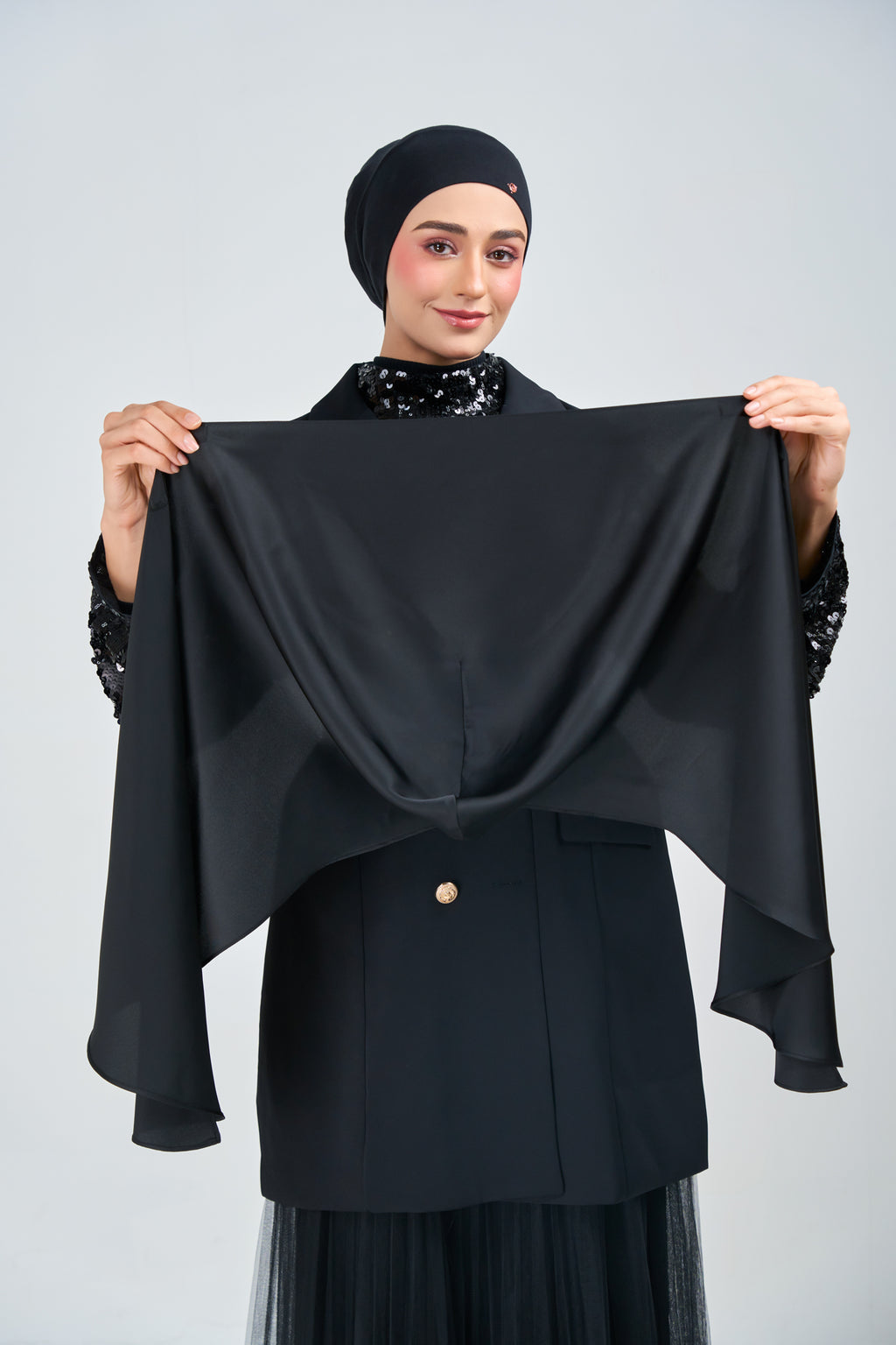 [★New] HoodX Luxe in Raven Black