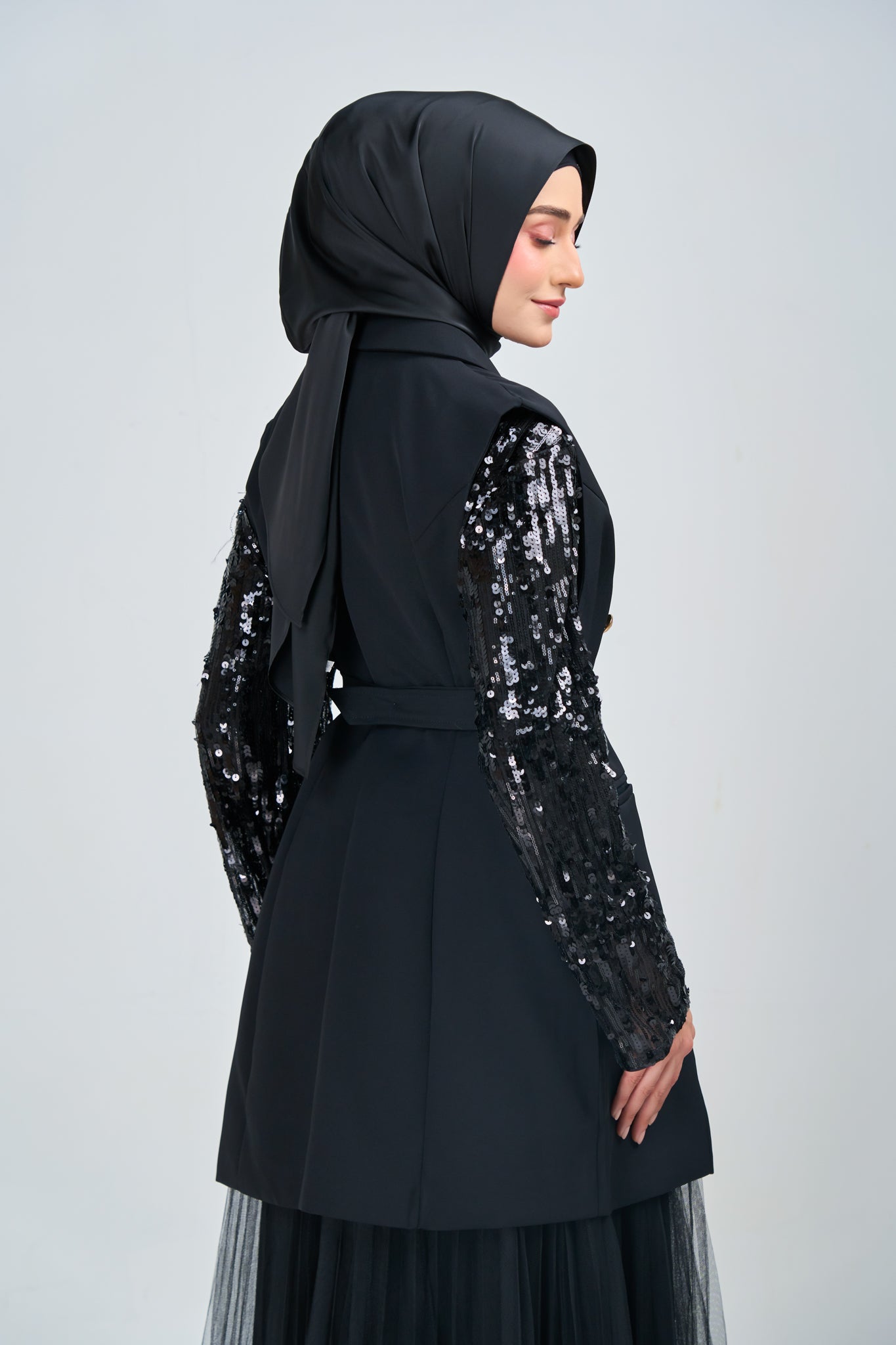 [★New] HoodX Luxe in Raven Black