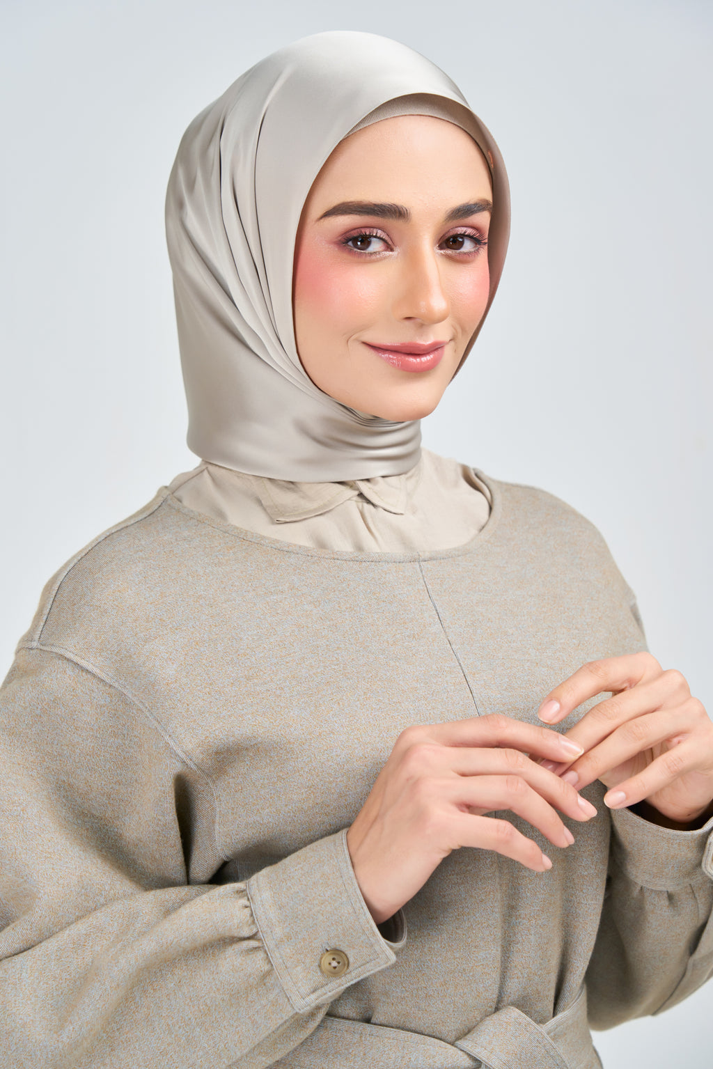 [★New] HoodX Luxe in Silver Taupe