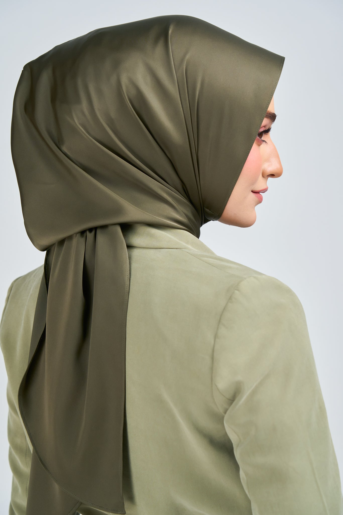 [★New] HoodX Luxe in Tera Olive