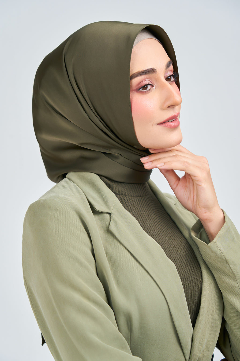 [★New] HoodX Luxe in Tera Olive