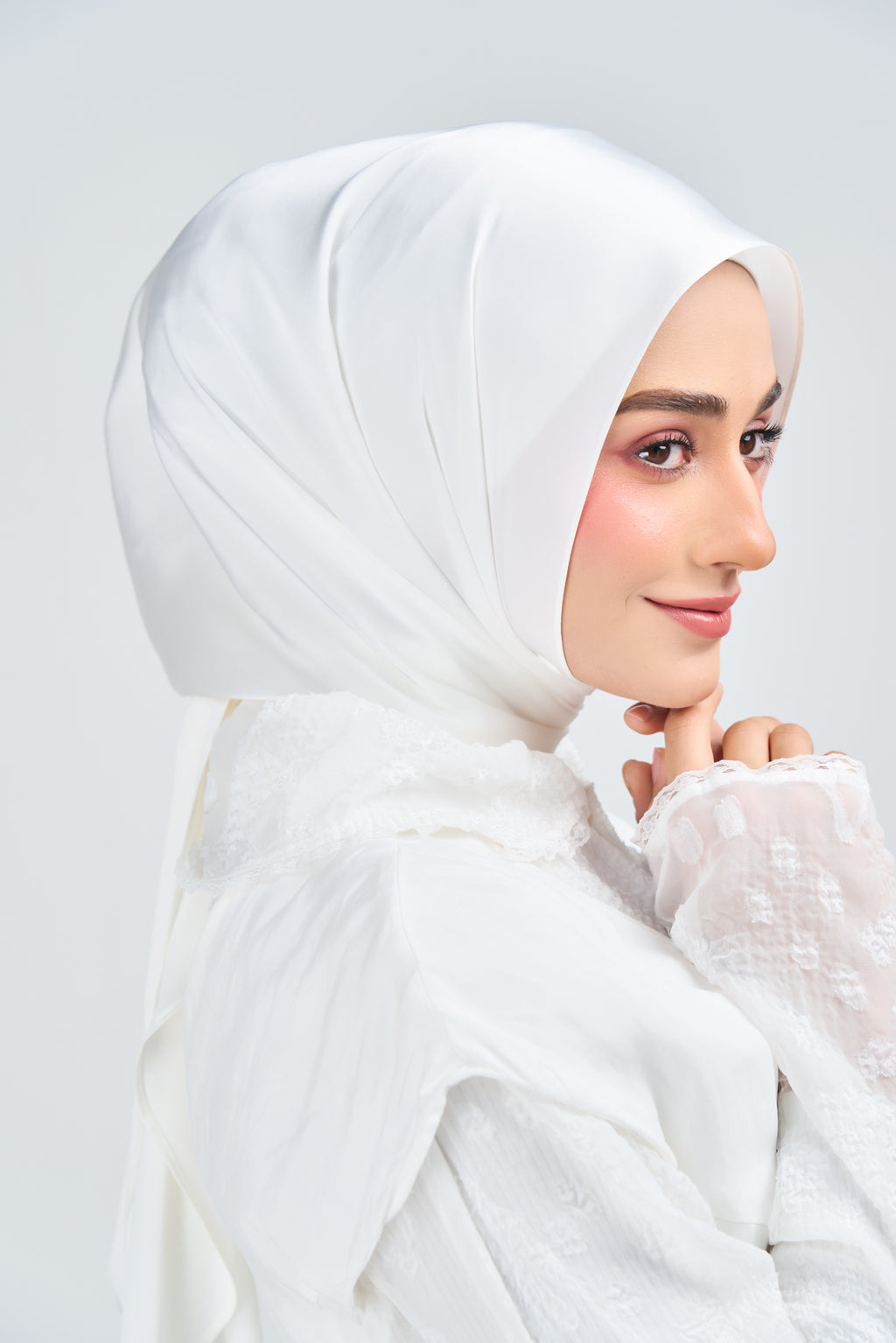 [★New] HoodX Plus Luxe in Timeless White