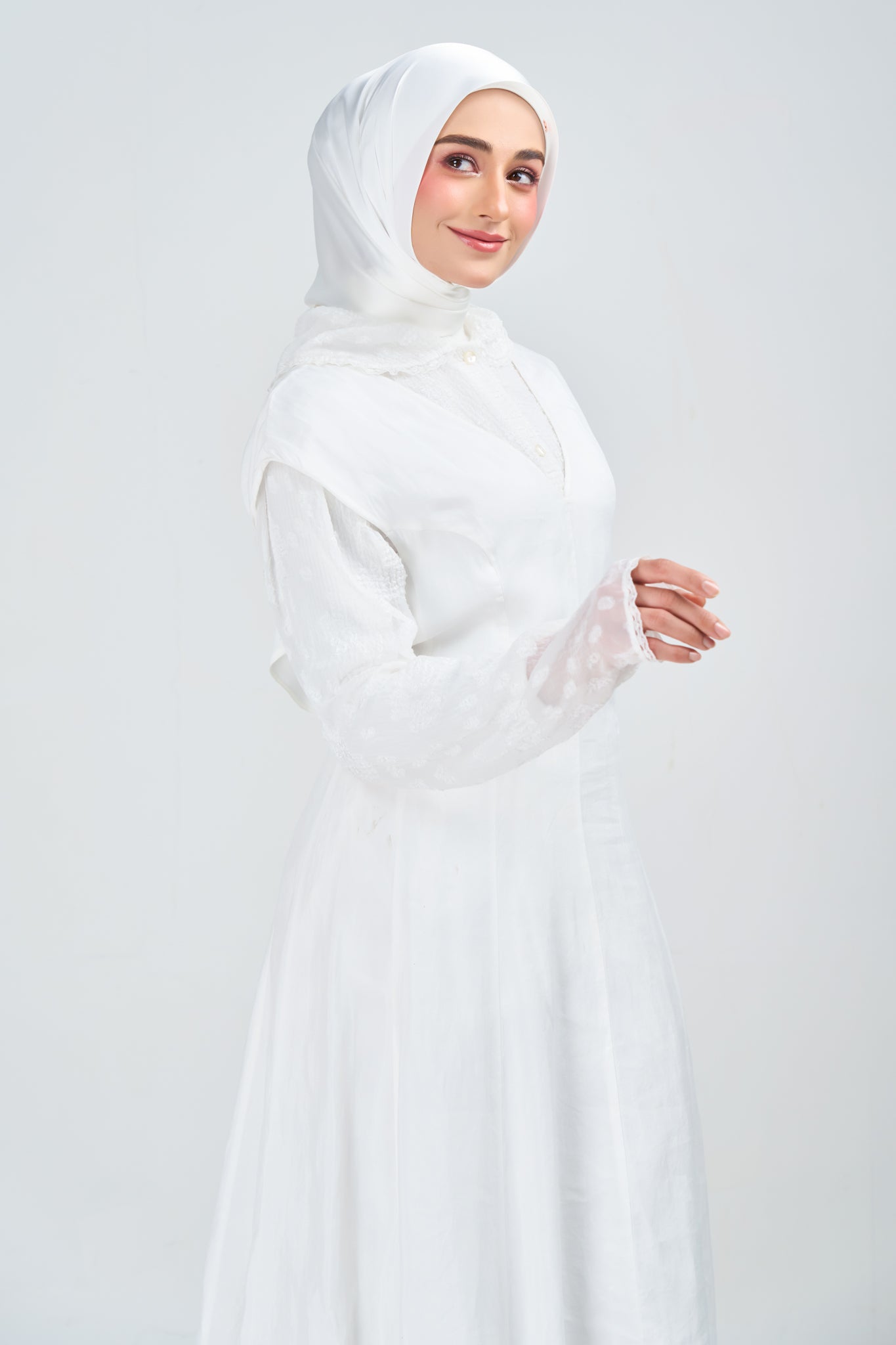 [★New] HoodX Luxe in Timeless White