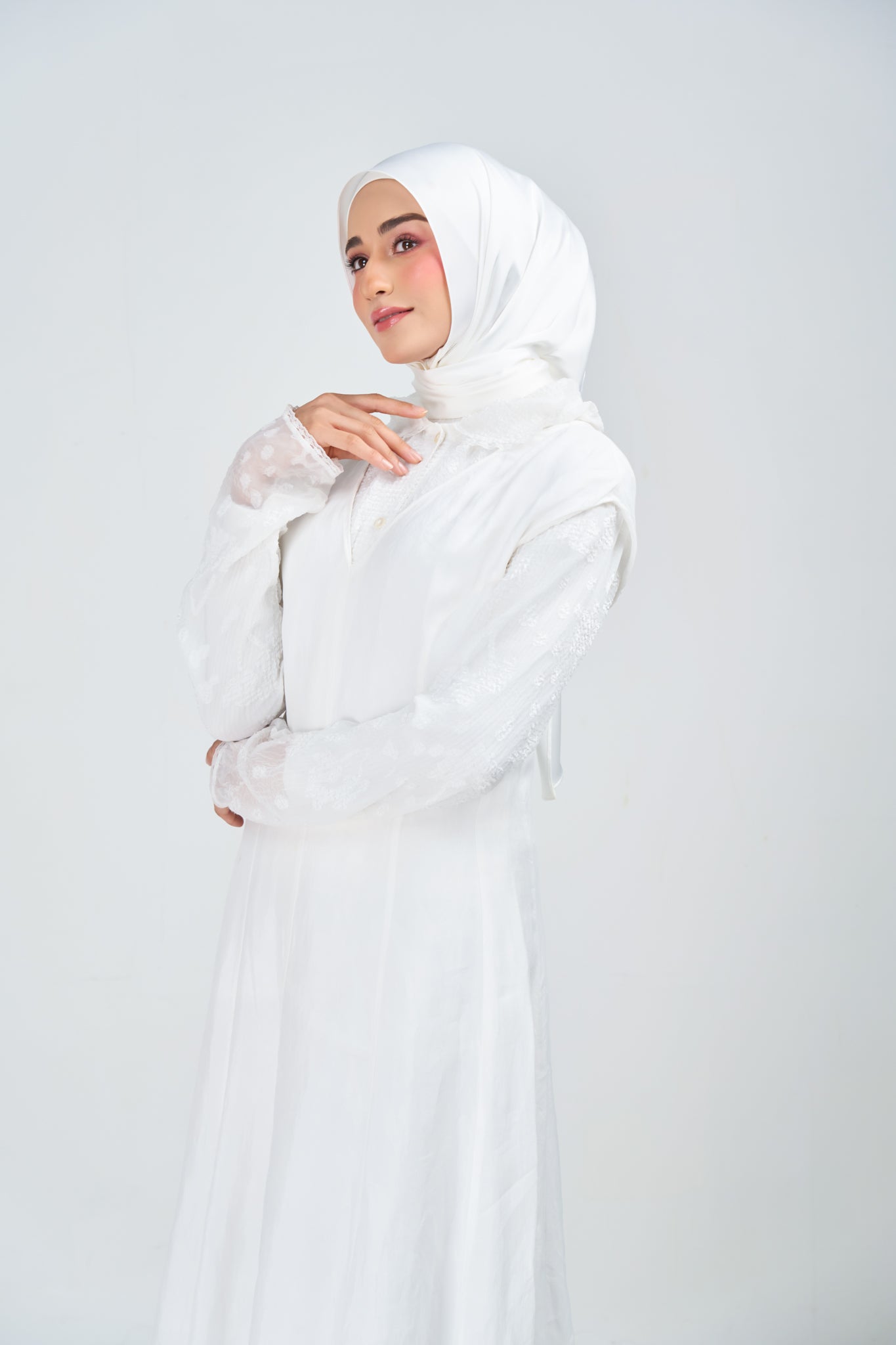 [★New] HoodX Luxe in Timeless White
