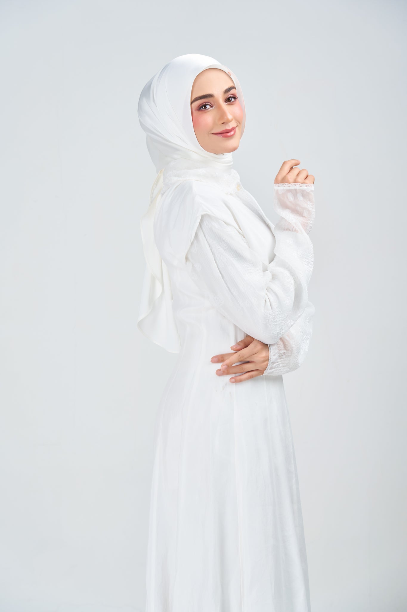 [★New] HoodX Luxe in Timeless White